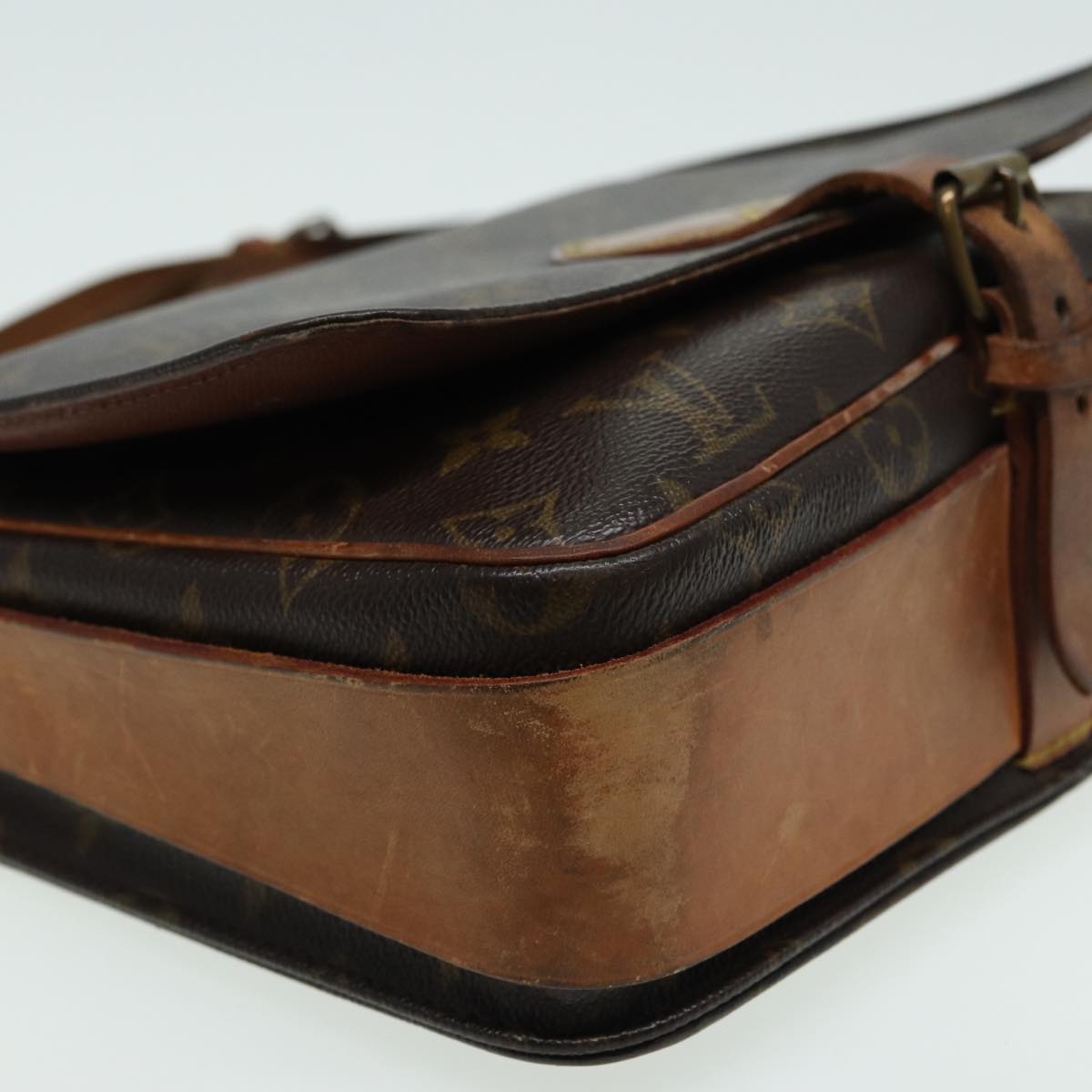 LOUIS VUITTON Monogram Cartouchiere MM Shoulder Bag M51253 LV 83116