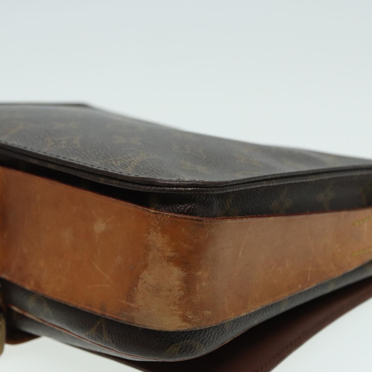 LOUIS VUITTON Monogram Cartouchiere MM Shoulder Bag M51253 LV 83116