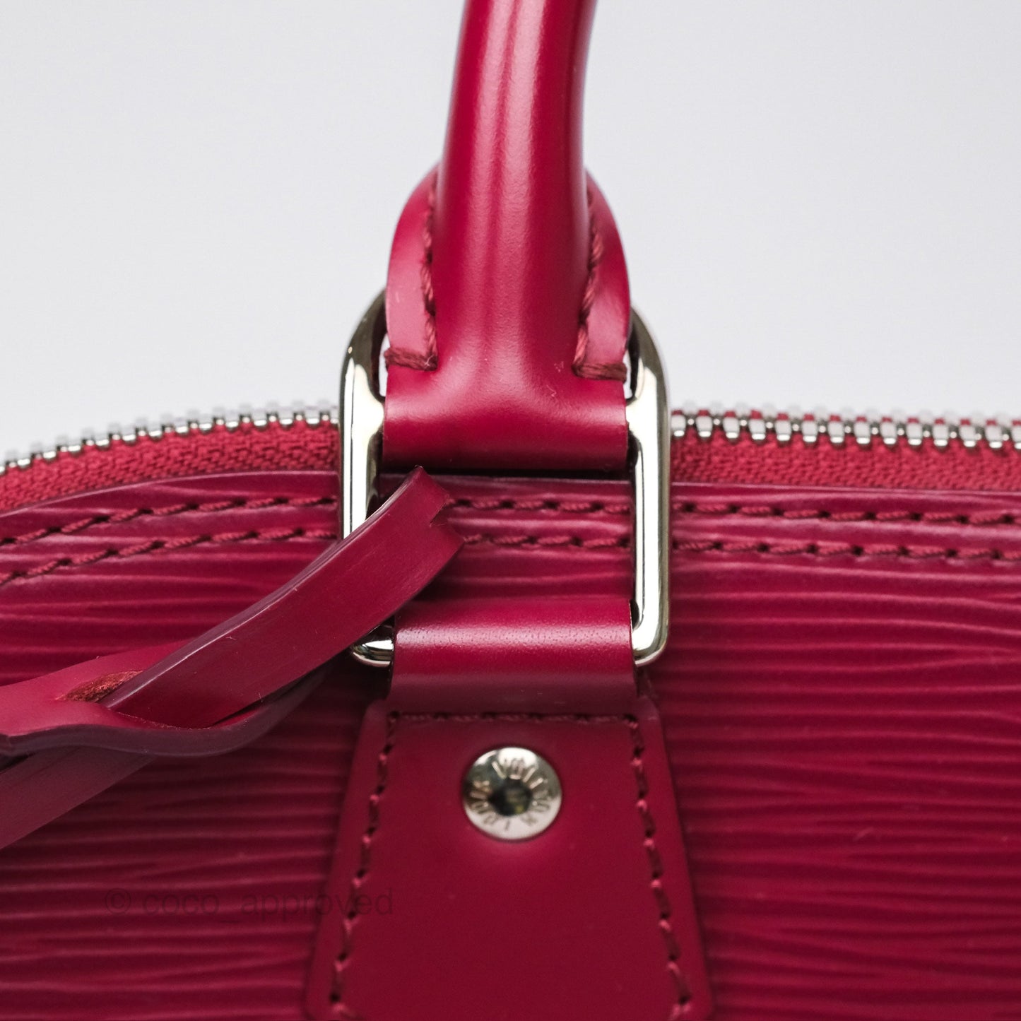 Louis Vuitton Alma PM Fuchsia Epi