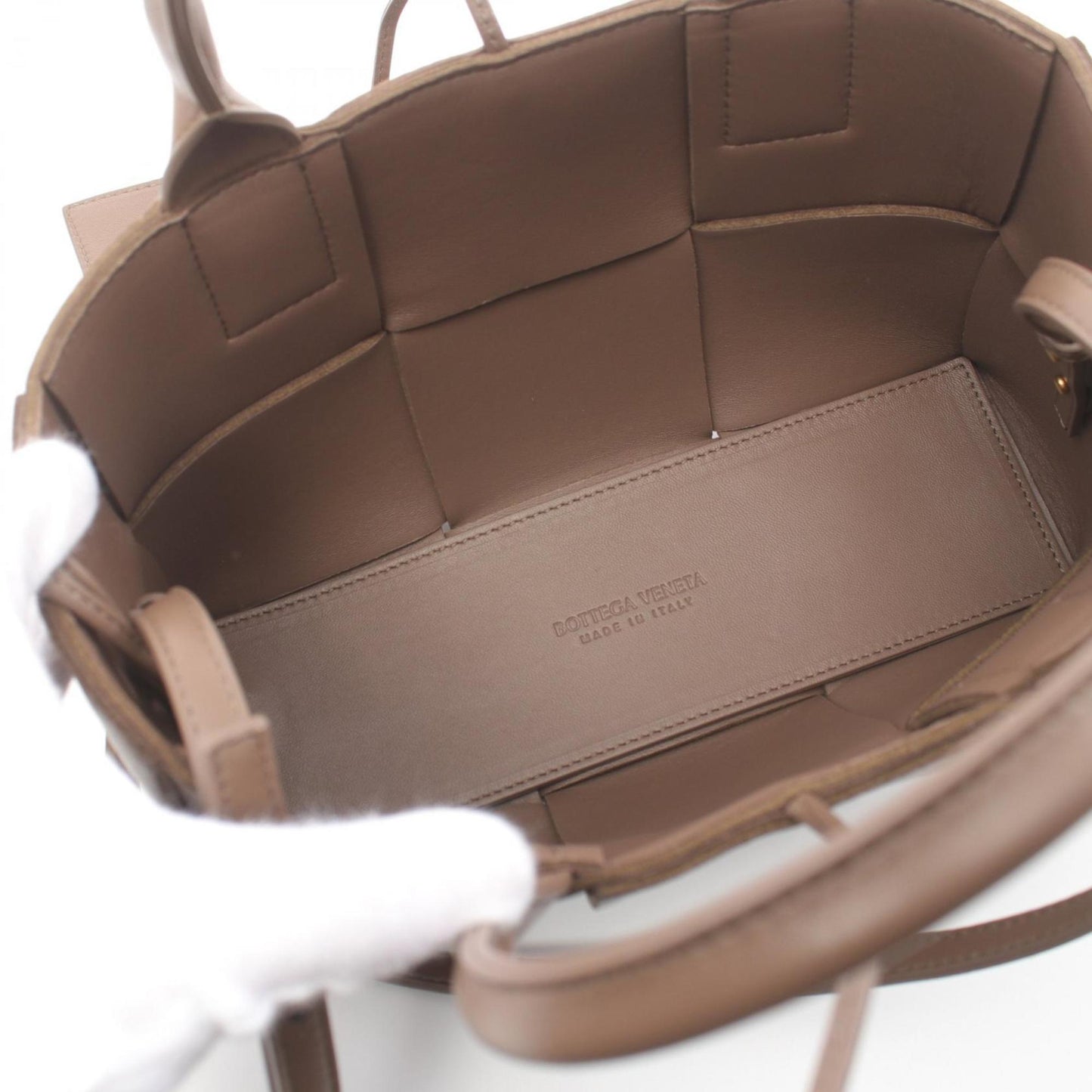 Luxury Bottega Veneta  Leather Tote Bag