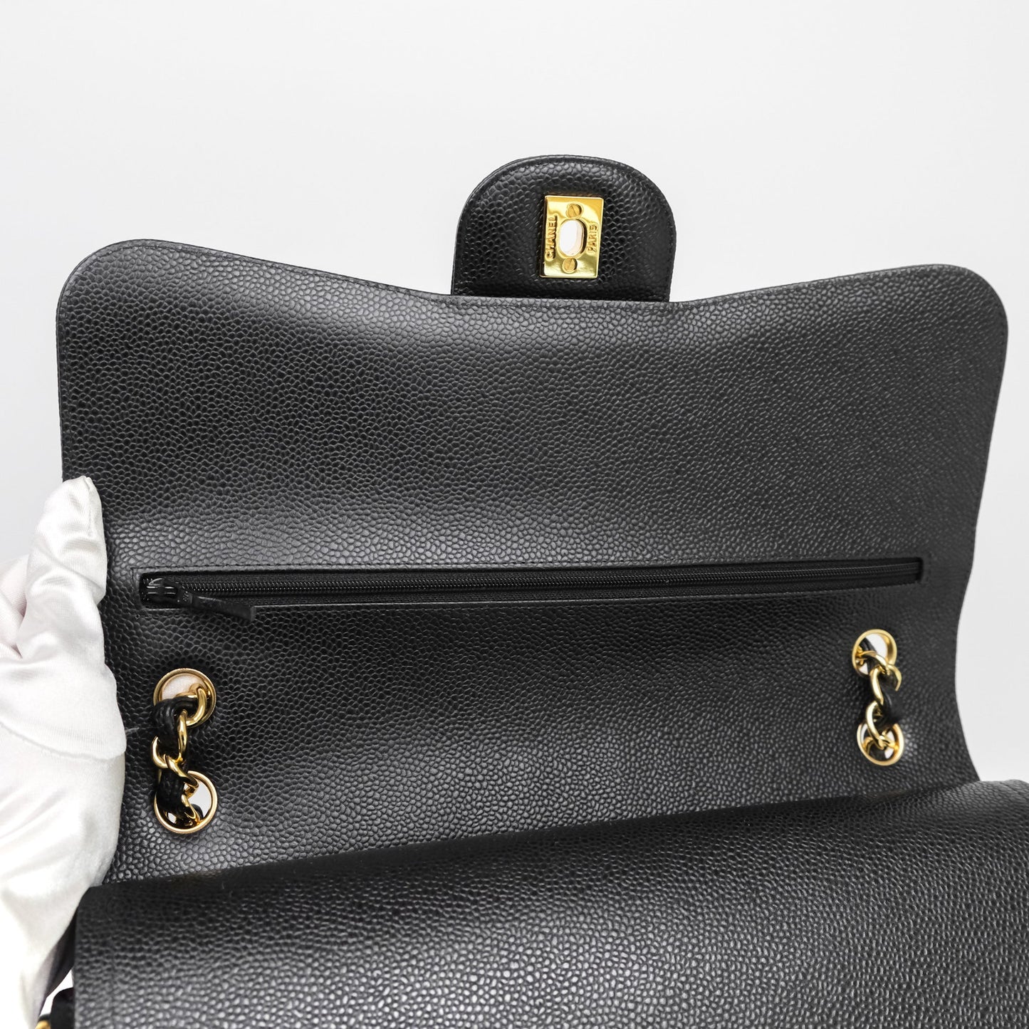 Chanel Jumbo Double Flap Black Caviar Gold Hardware⁣⁣