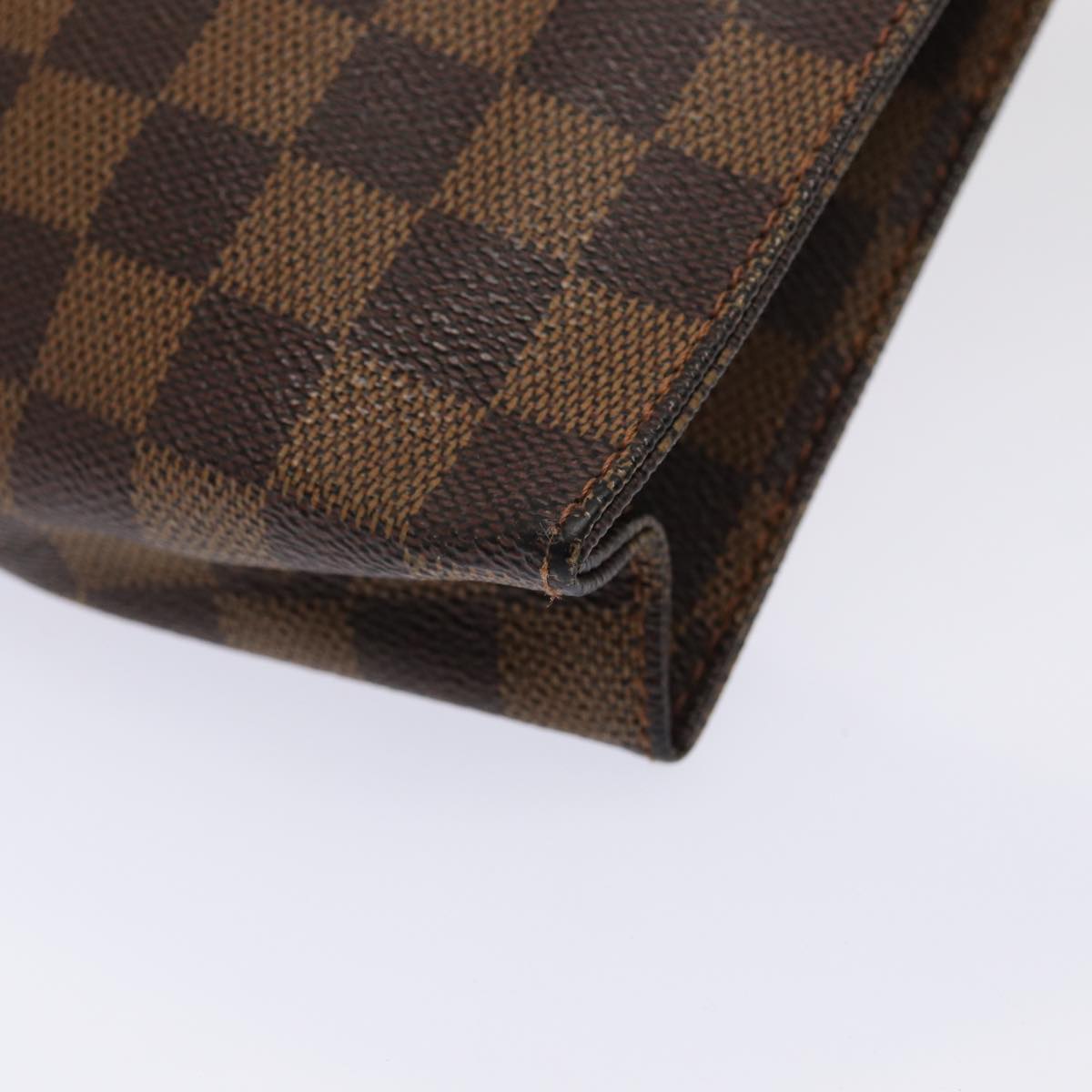 LOUIS VUITTON Damier Ebene Poche Toilette 26 Pouch N47543 LV 83540
