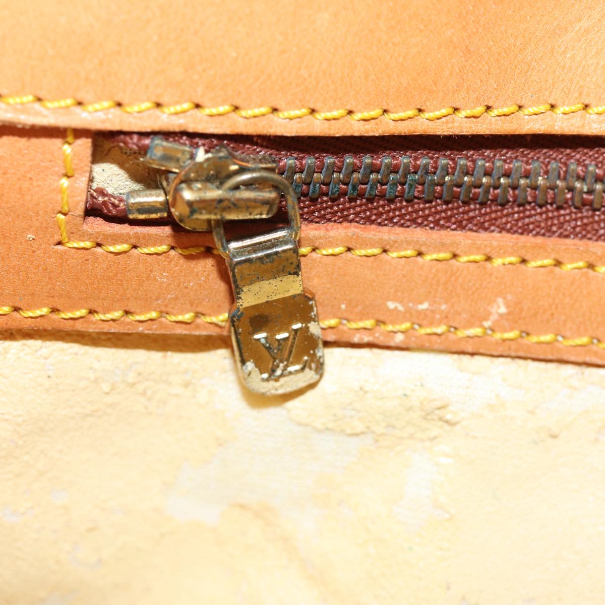 LOUIS VUITTON Monogram Bucket GM Shoulder Bag Vintage M42236 LV 83544