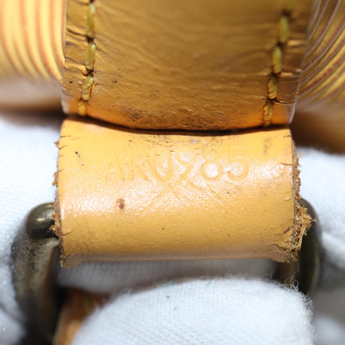 LOUIS VUITTON Epi Noe Shoulder Bag Tassili Yellow M44009 LV 83626