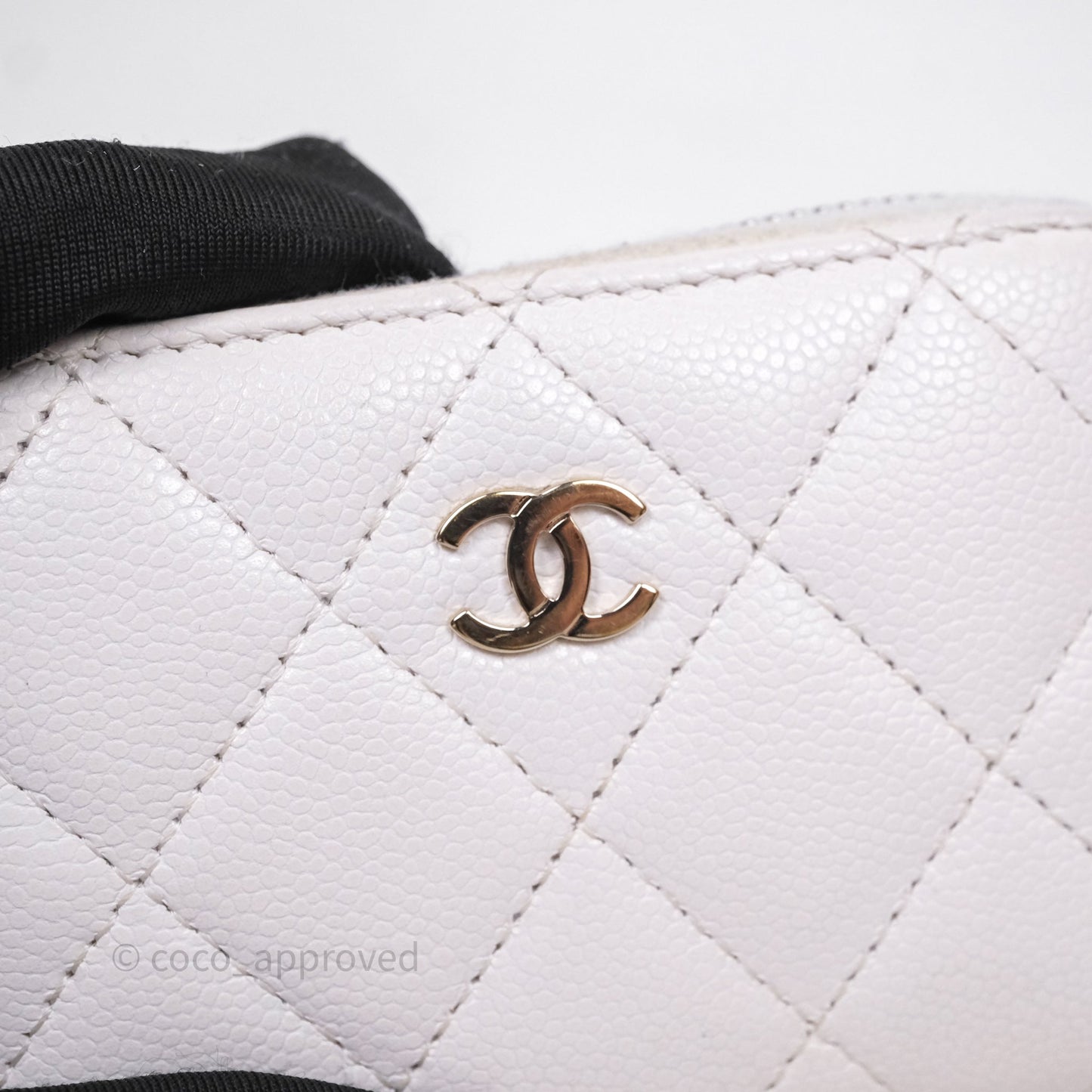 Chanel Classic Zipped Coin Purse White Caviar Gold Hardware