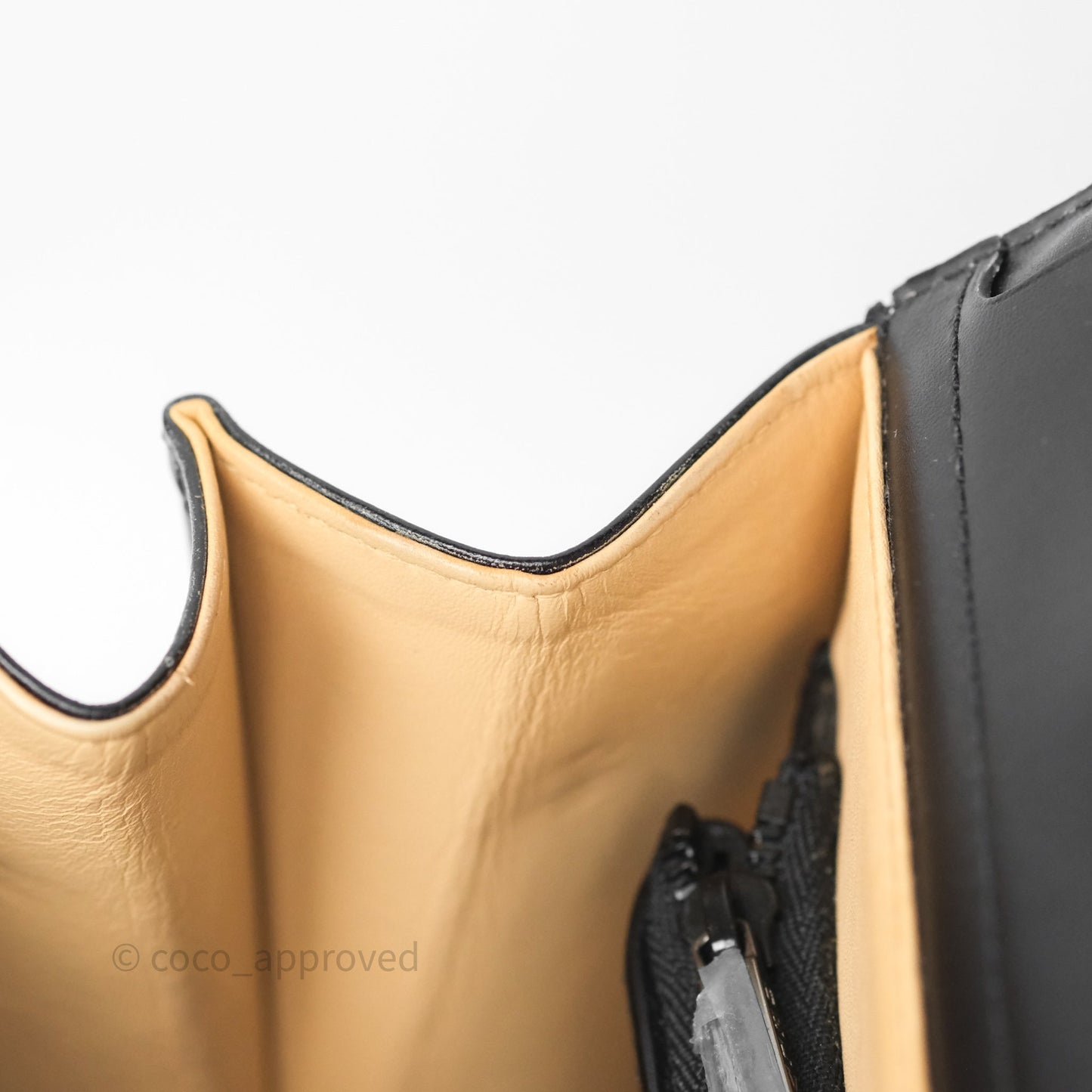 Delvaux Brillant L'Humour MM Black Calfskin