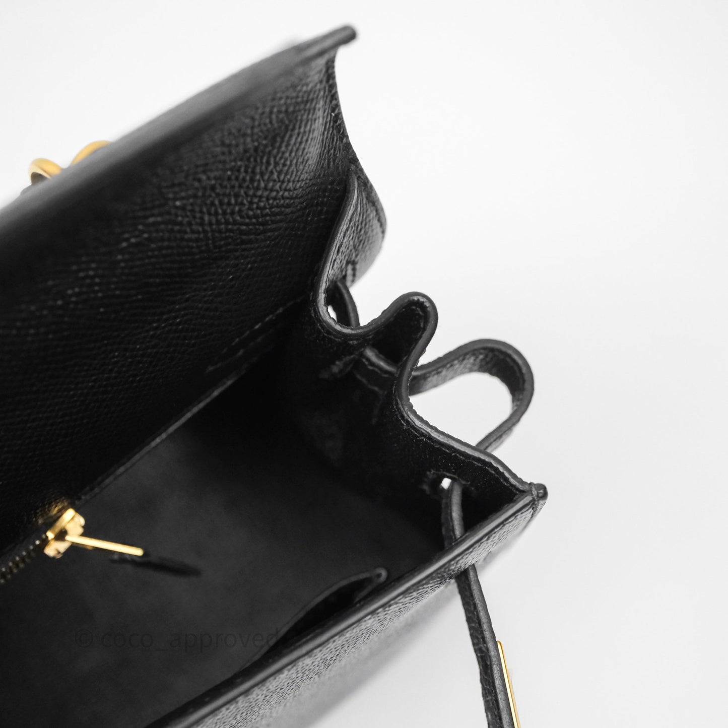 Hermès Kelly 25 Black Noir 89 Epsom Gold Hardware