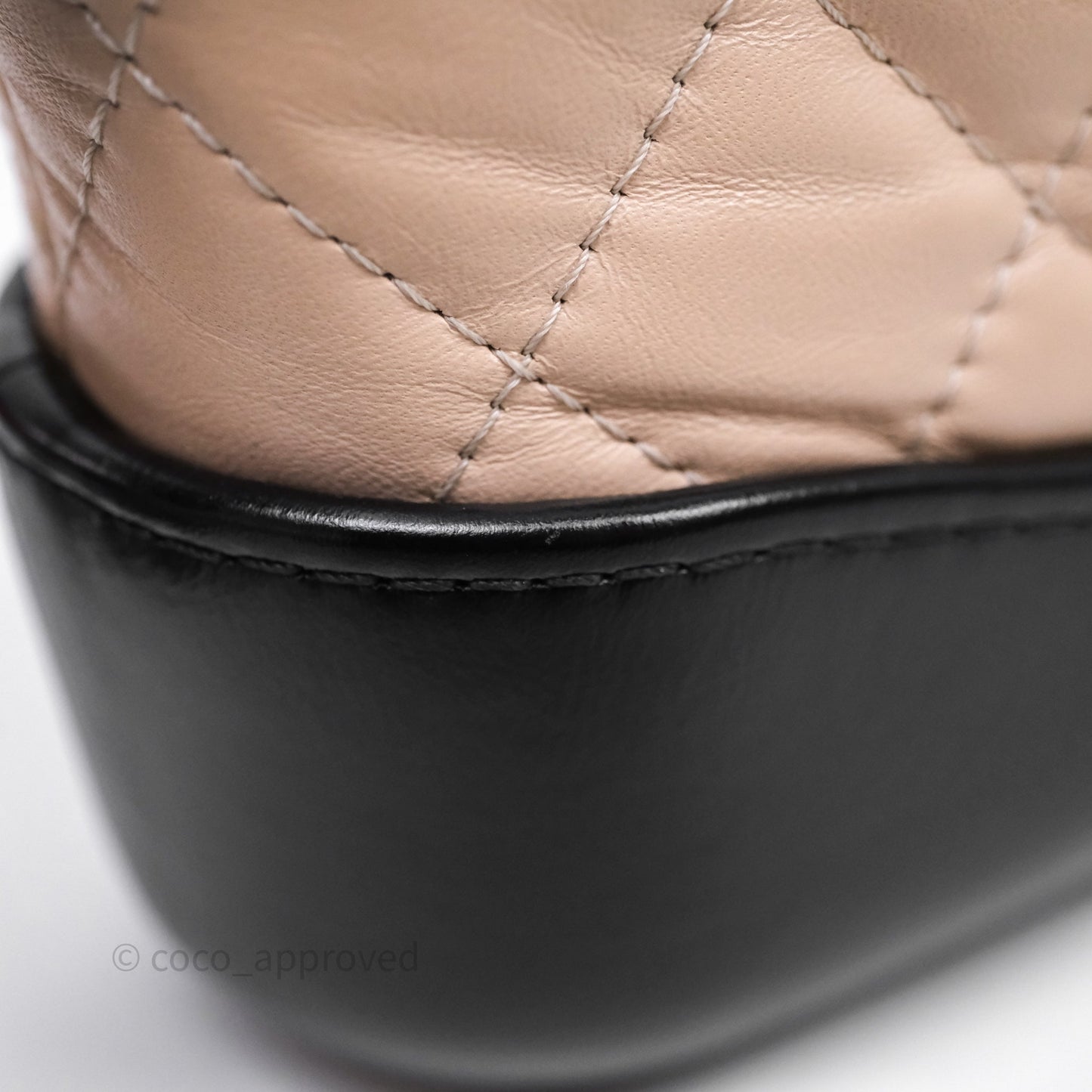 Chanel Gabrielle Clutch With Chain Aged Calfskin Black Beige Mixed Hardware