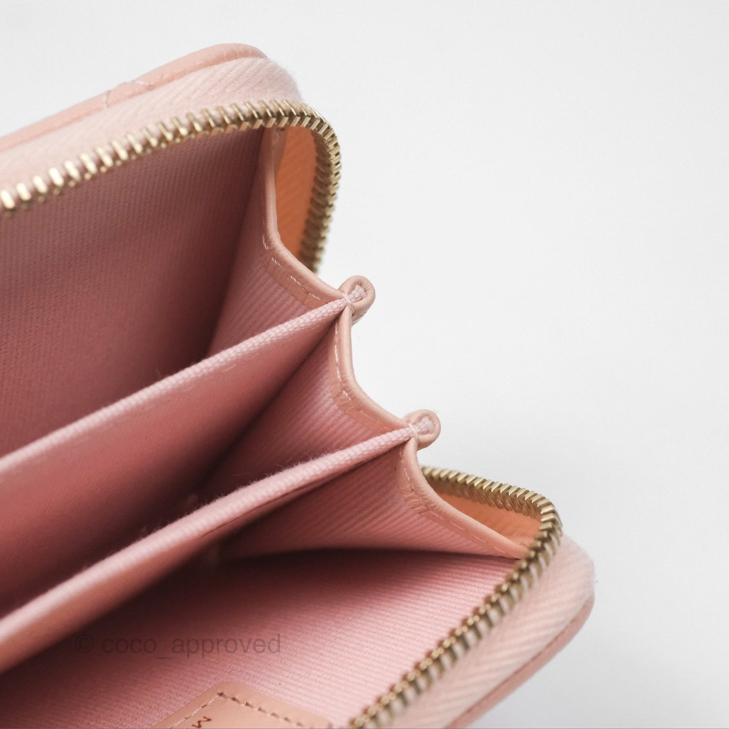 Chanel Classic Zipped Coin Purse Pink Caviar Gold Hardware
