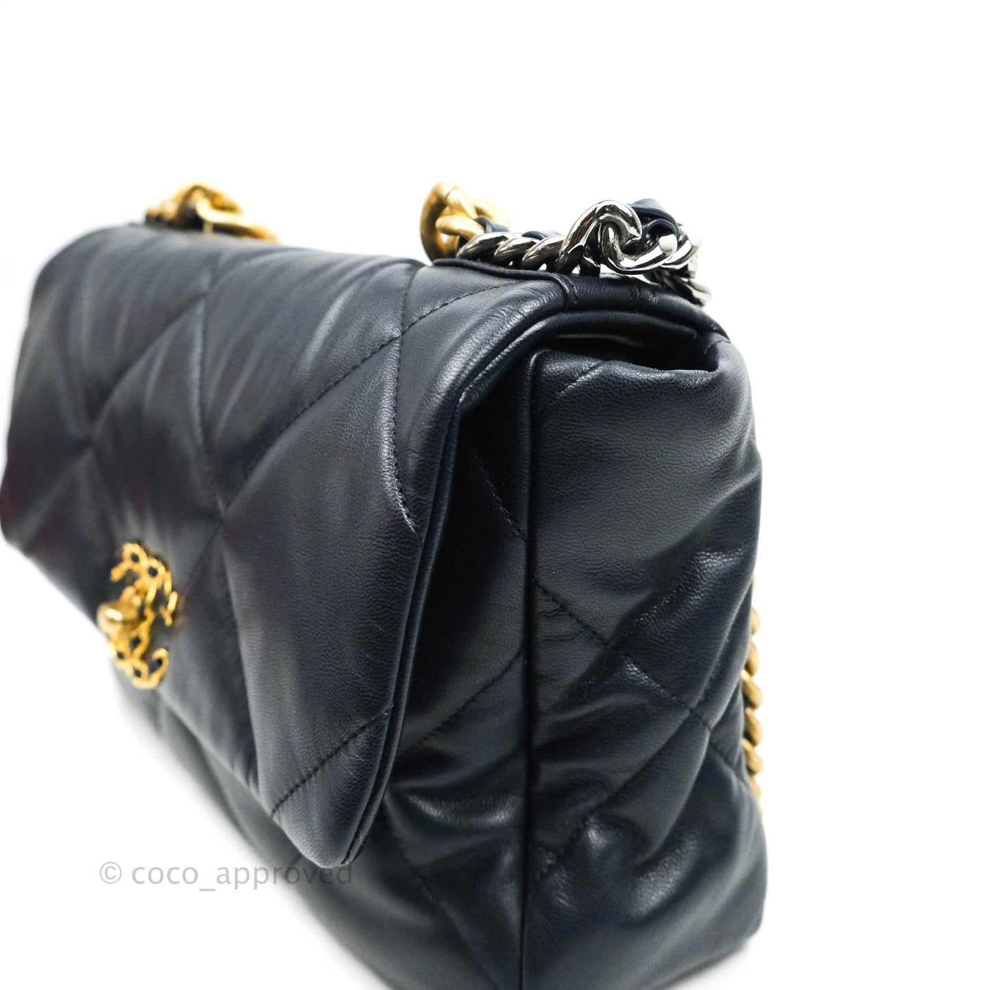 Chanel 19 Medium Navy Goatskin Mixed Hardware 20A