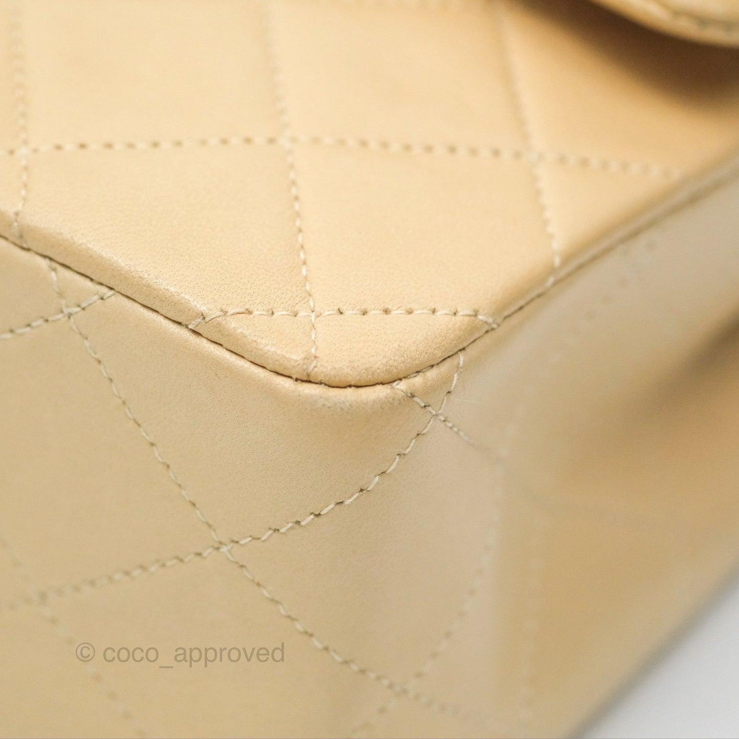 Chanel Vintage Medium Classic Flap Beige Lambskin 24K Gold Hardware