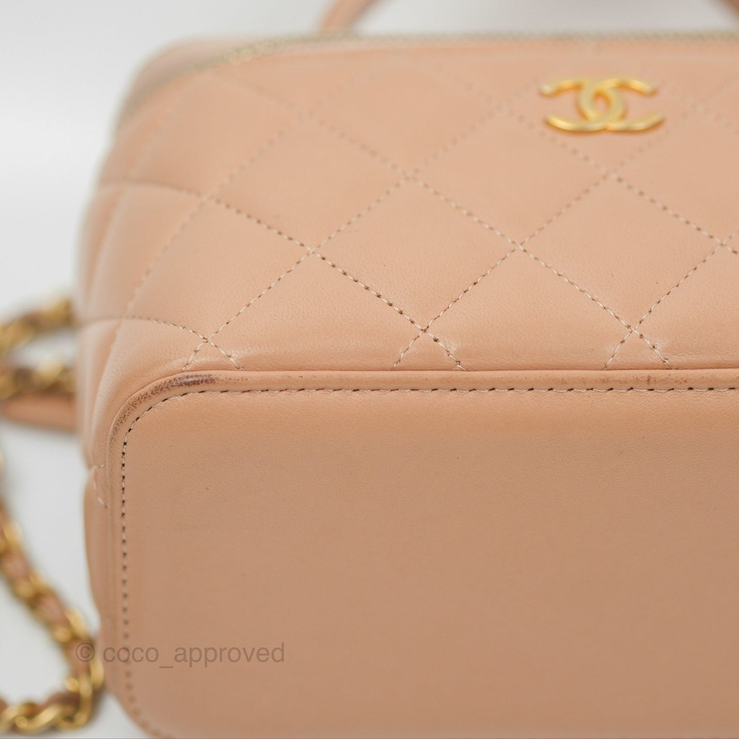 Chanel Vanity Rectangular Top Handle Beige Lambskin Aged Gold Hardware