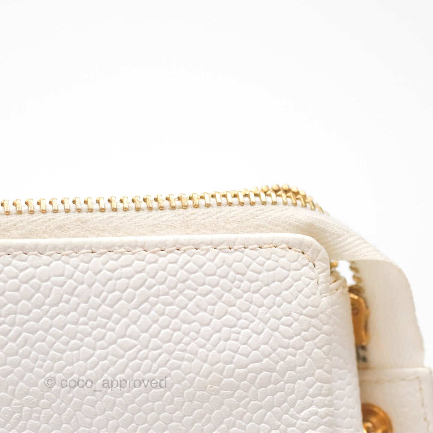 Chanel Vintage CC Clutch White Caviar Gold Hardware