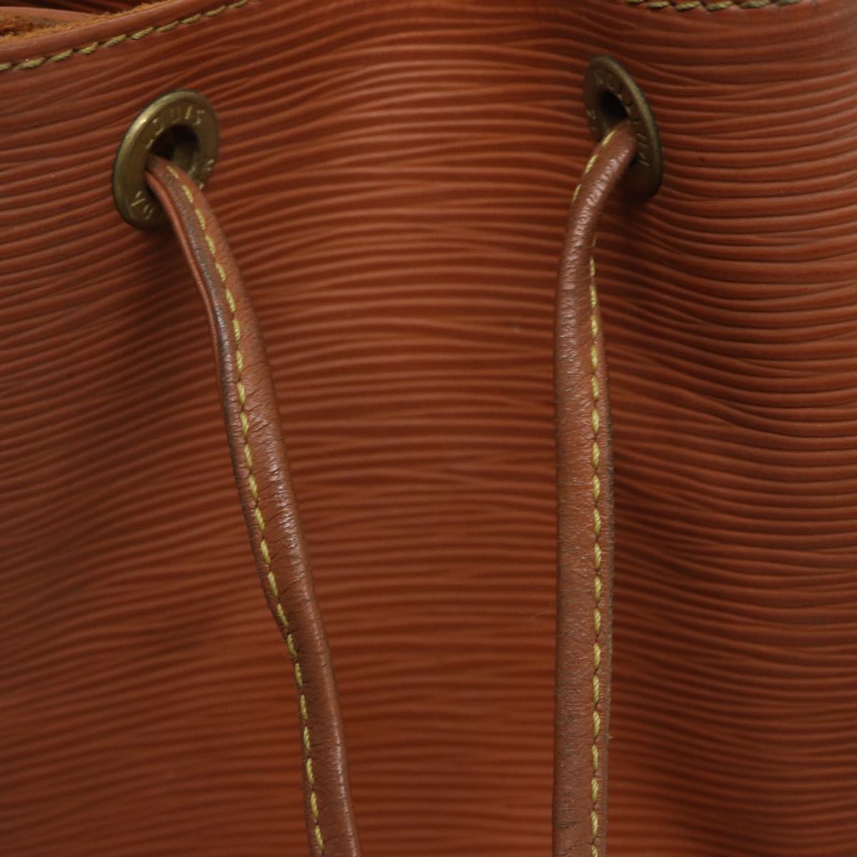 LOUIS VUITTON Epi Noe Shoulder Bag Zipangu Gold M44008 LV 84082