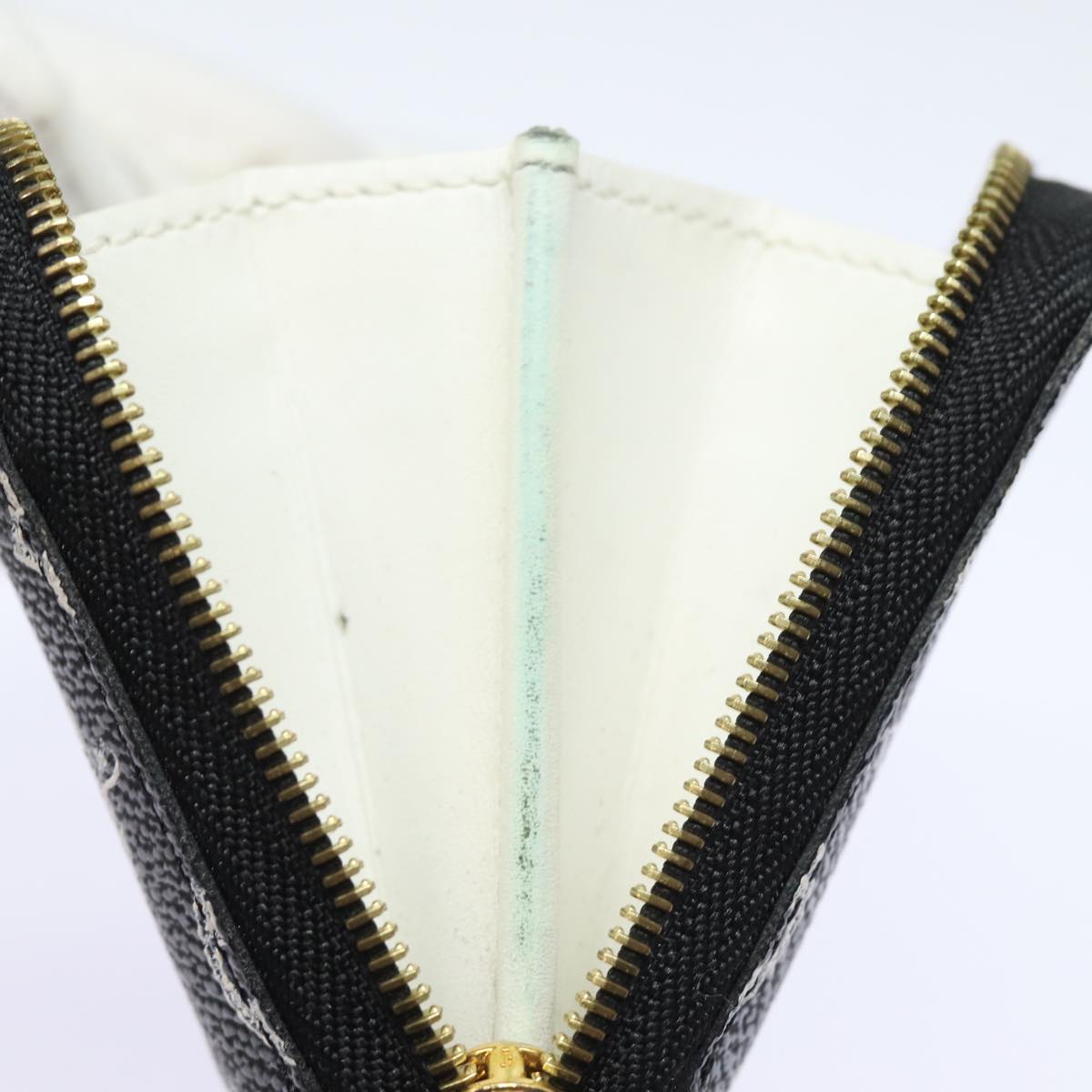 LOUIS VUITTON Catgram Zippy Coin Purse Coin Purse M63884 LV 84110