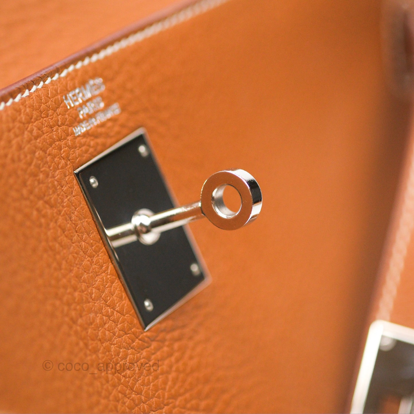 Hermès Kelly 32 Retourne Gold Togo Palladium Hardware