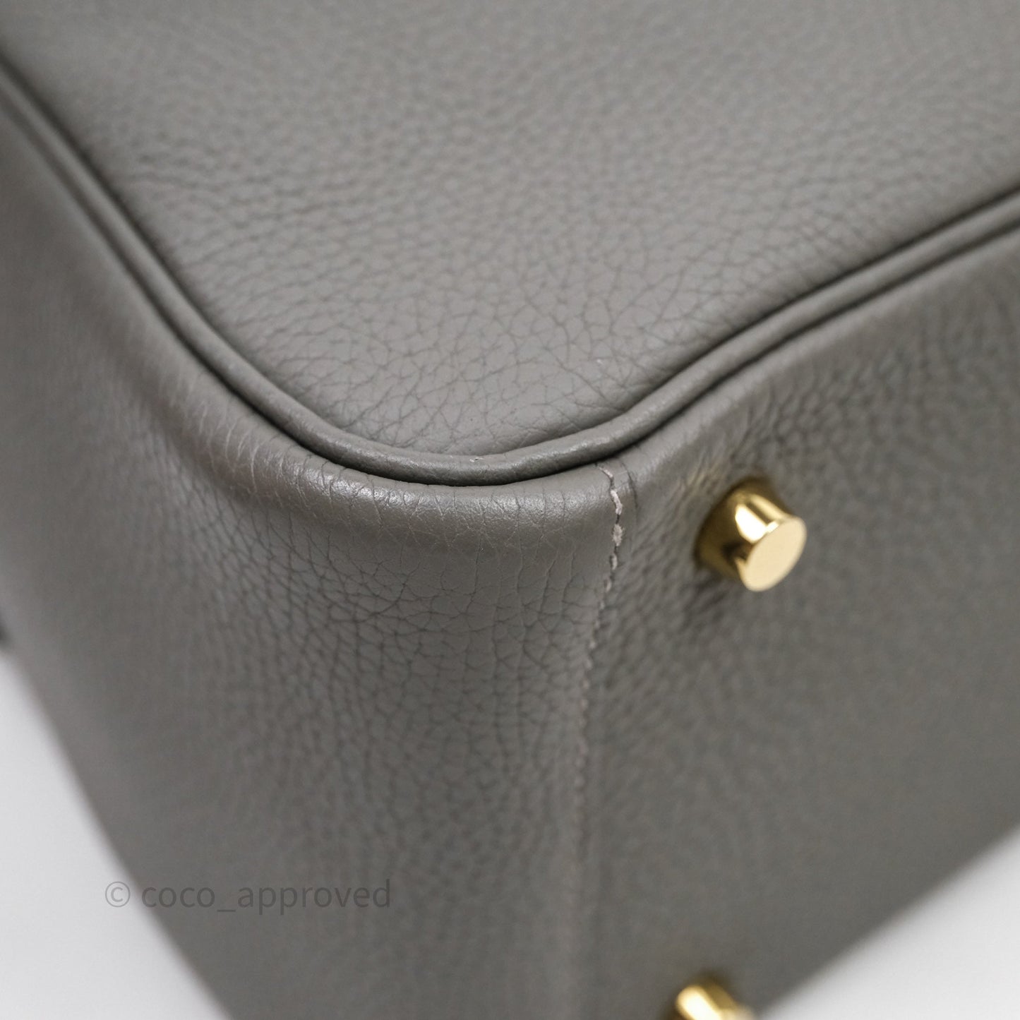 Hermès Lindy 26 Taurillion Clemence Gris Meyer 0L Gold Hardware