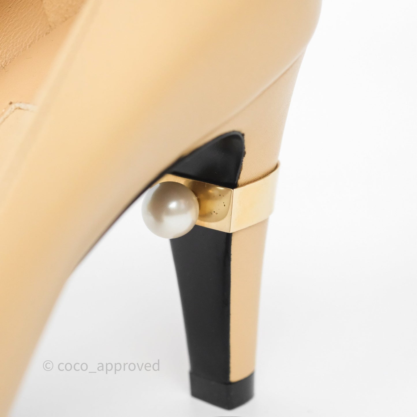 Chanel Beige Toe Pointed Black Pump Heels With Pearl Size 36.5C