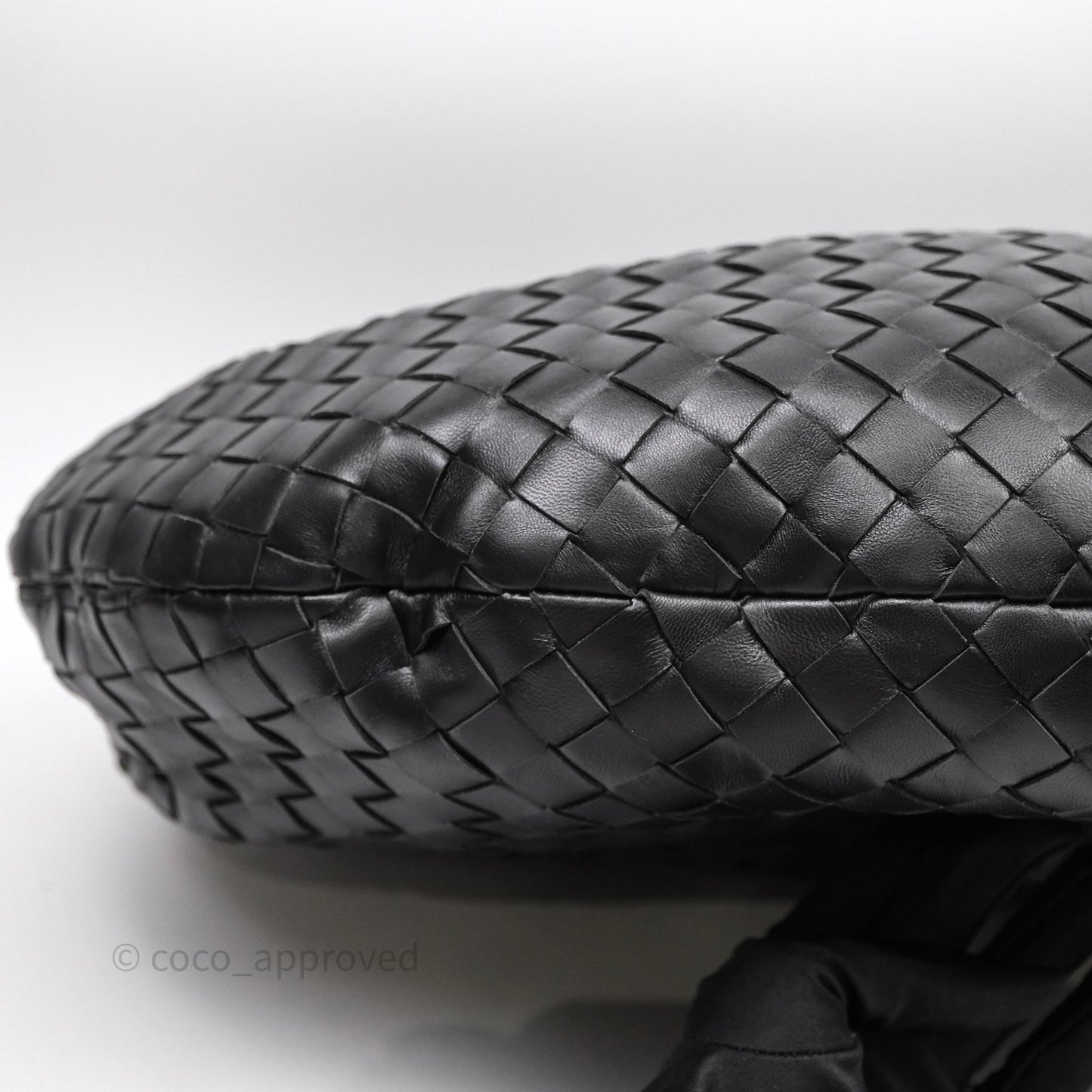 Bottega Veneta Medium Jodie Black
