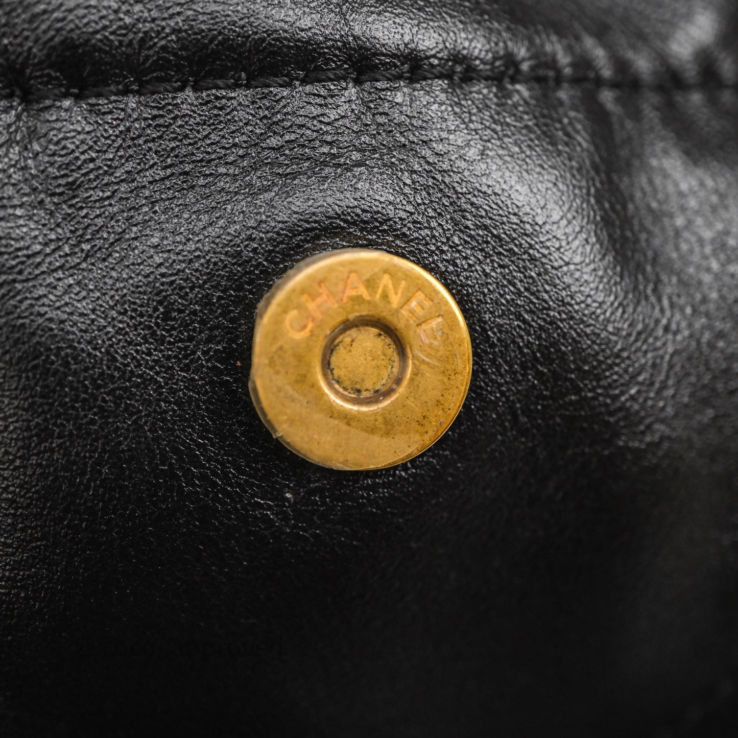 Chanel 22 Bag Medium Black Calfskin Aged Gold Hardware
