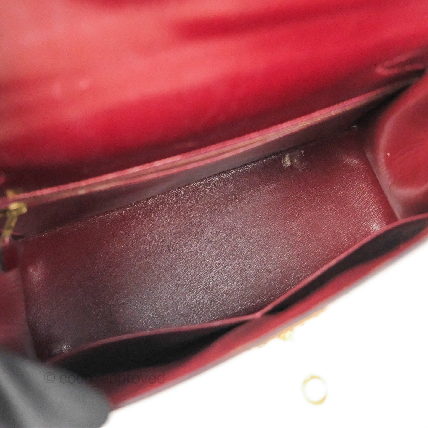 Hermès Kelly Sellier 28 Box Rouge Gold Hardware