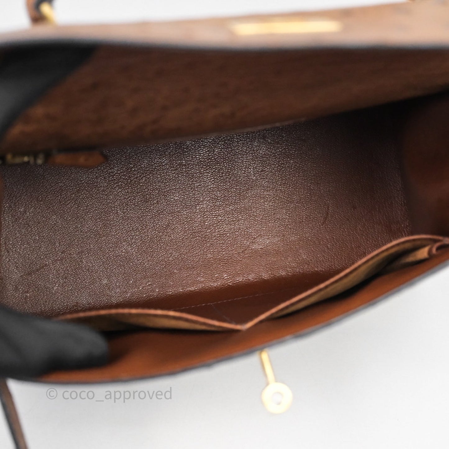 Hermès Kelly 28 Chocolate Ostrish Sellier Gold Hardware