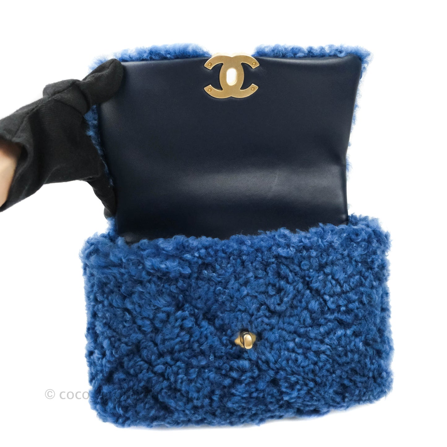 Chanel 19 Medium Shearling Blue Mixed Hardware 20A