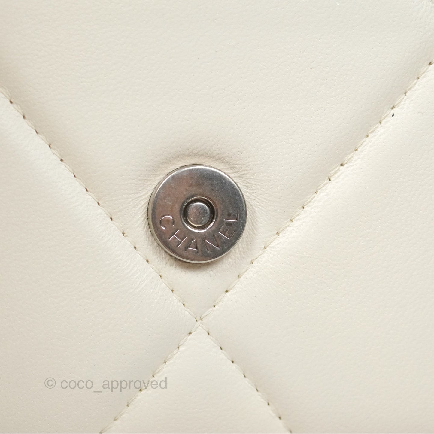 Chanel 19 Wallet on Chain WOC White Mixed Hardware