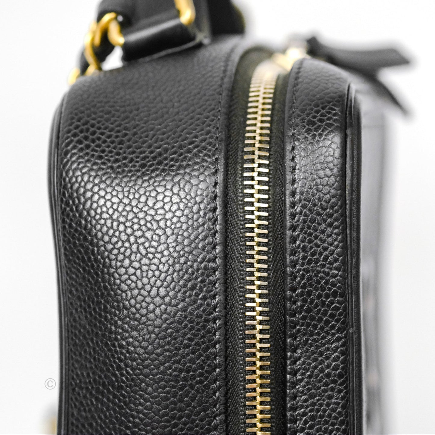 Chanel Quilted Medium CC Filigree Vanity Case Black Caviar Gold Hardware
