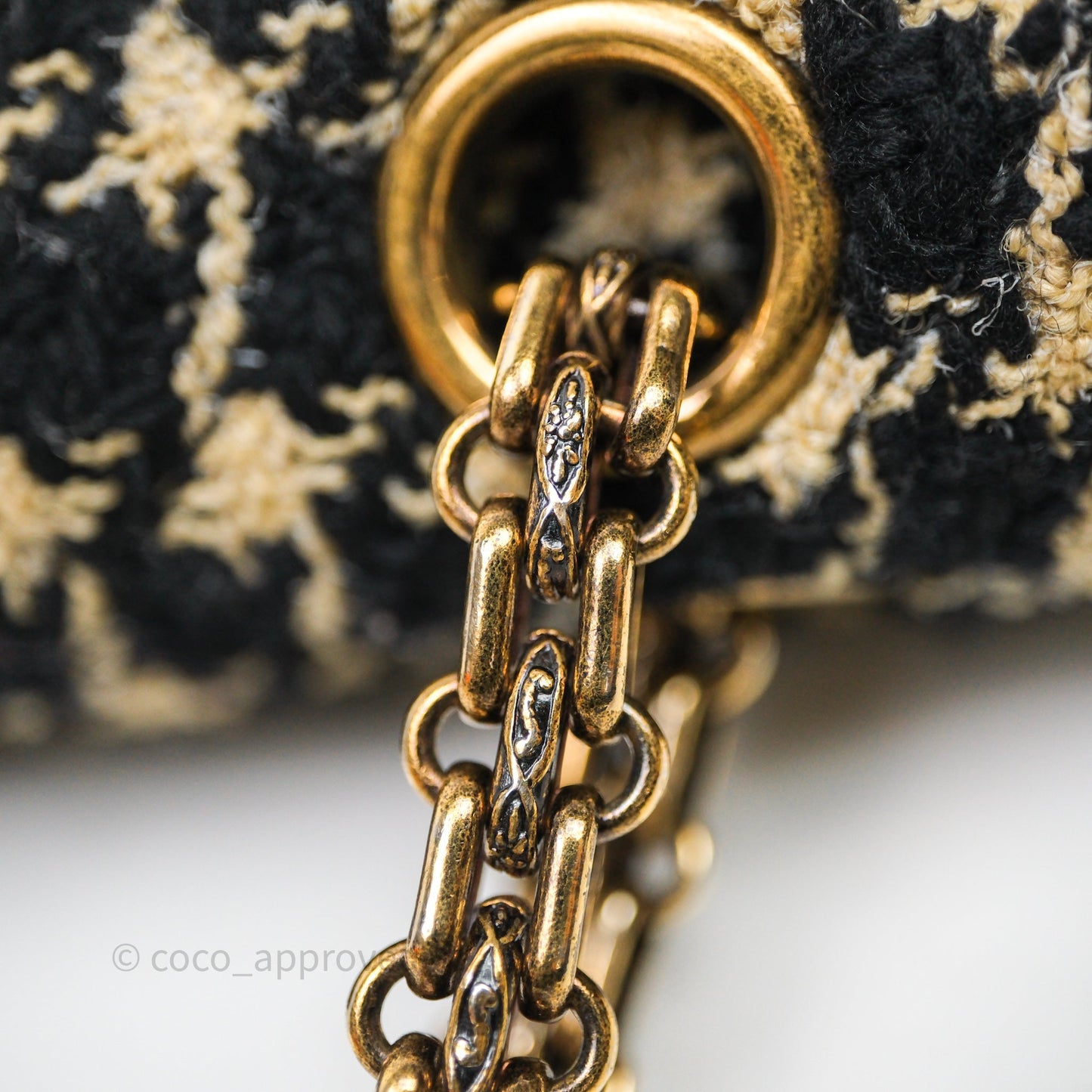 Chanel Reissue 225 Flap Houndstooth Beige Black Fabric Antique Gold Hardware