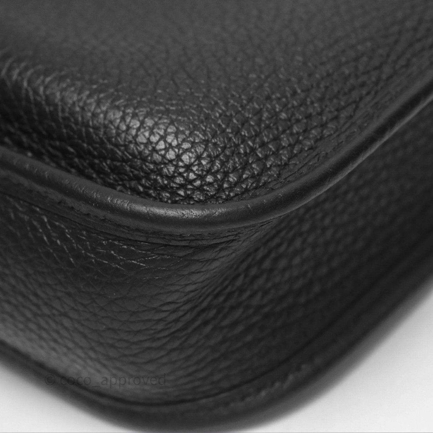 Hermès Mini Evelyne 16 Noir 89 Clemence Gold Hardware