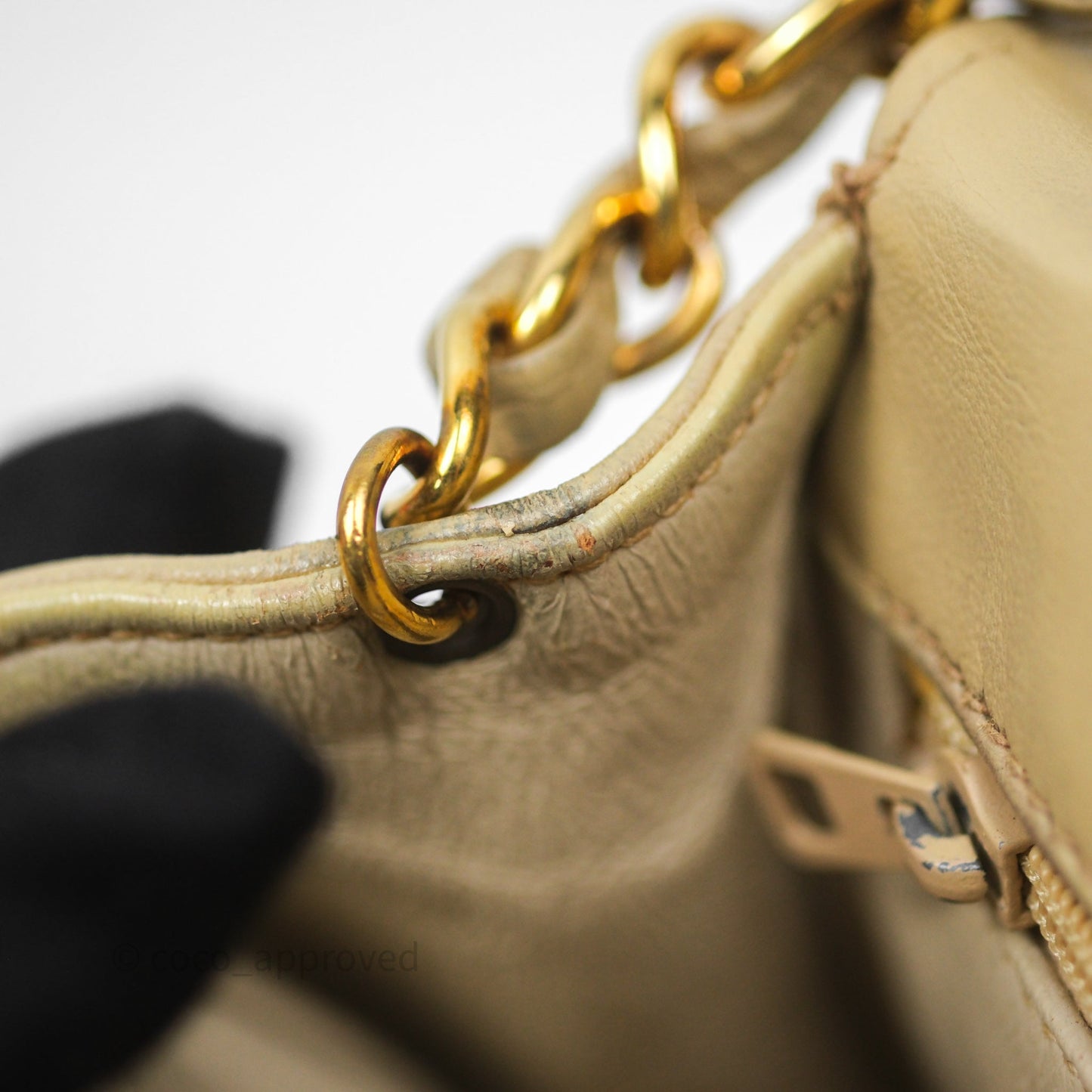 Chanel Vintage CC Flap Bag Beige Lambskin Gold Hardware