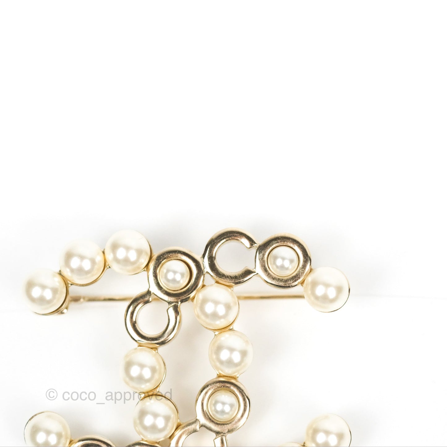 Chanel CC Coco Pearl Brooch Gold Tone 21P
