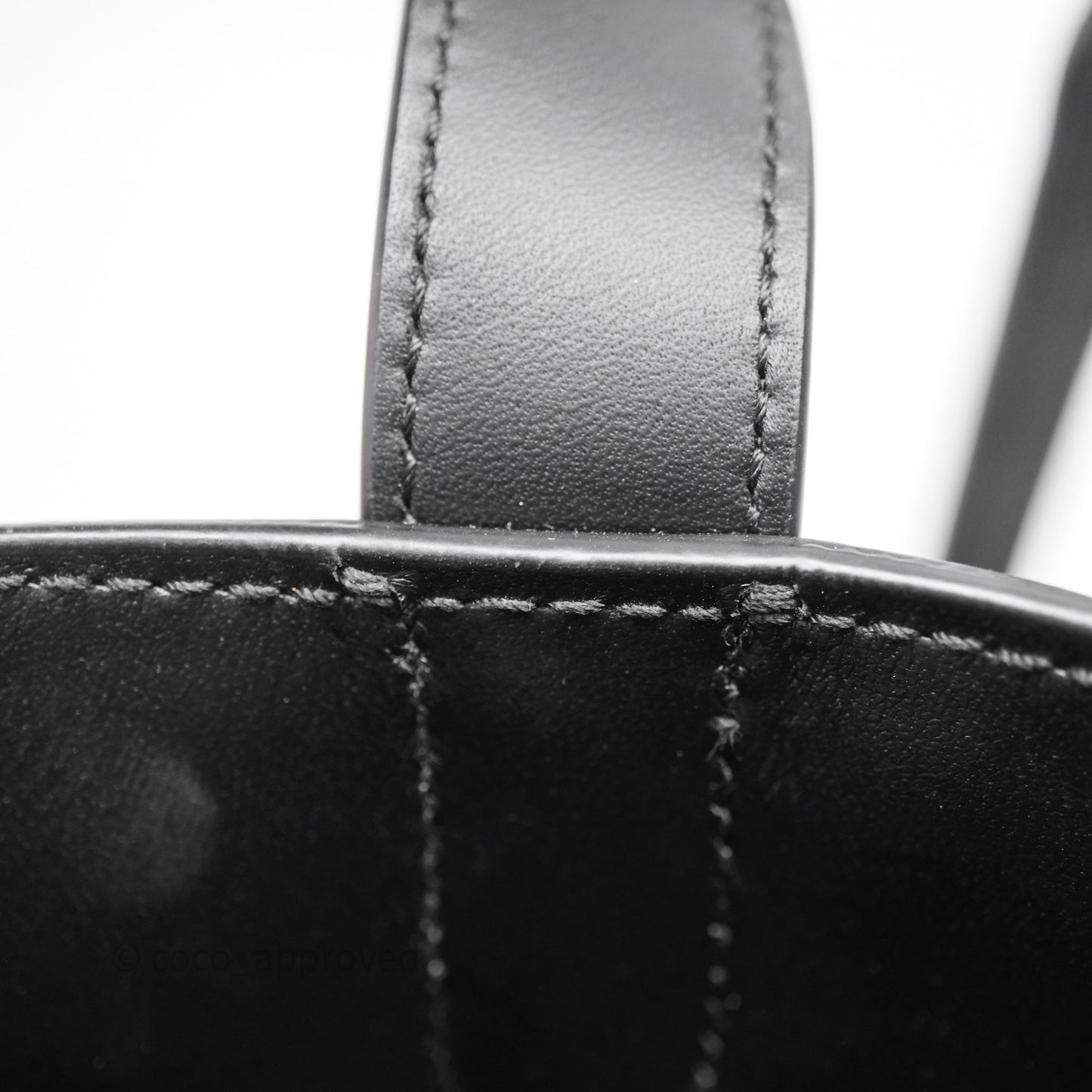 Christian Dior Small Toujours Vertical Tote Bag Black Macrocannage Calfskin Gold Hardware