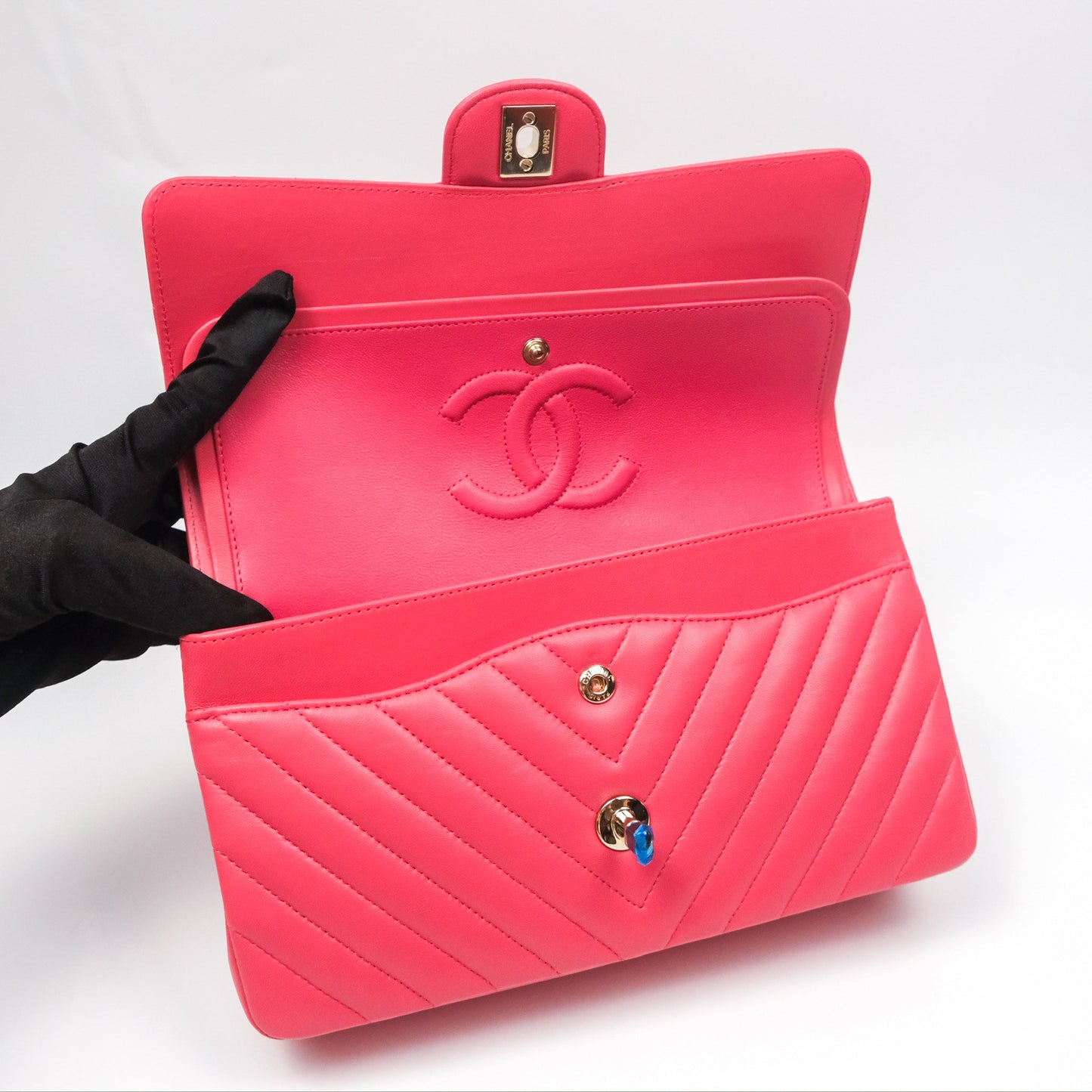 Chanel Medium Classic Flap Chevron Pink Lambskin Gold Hardware