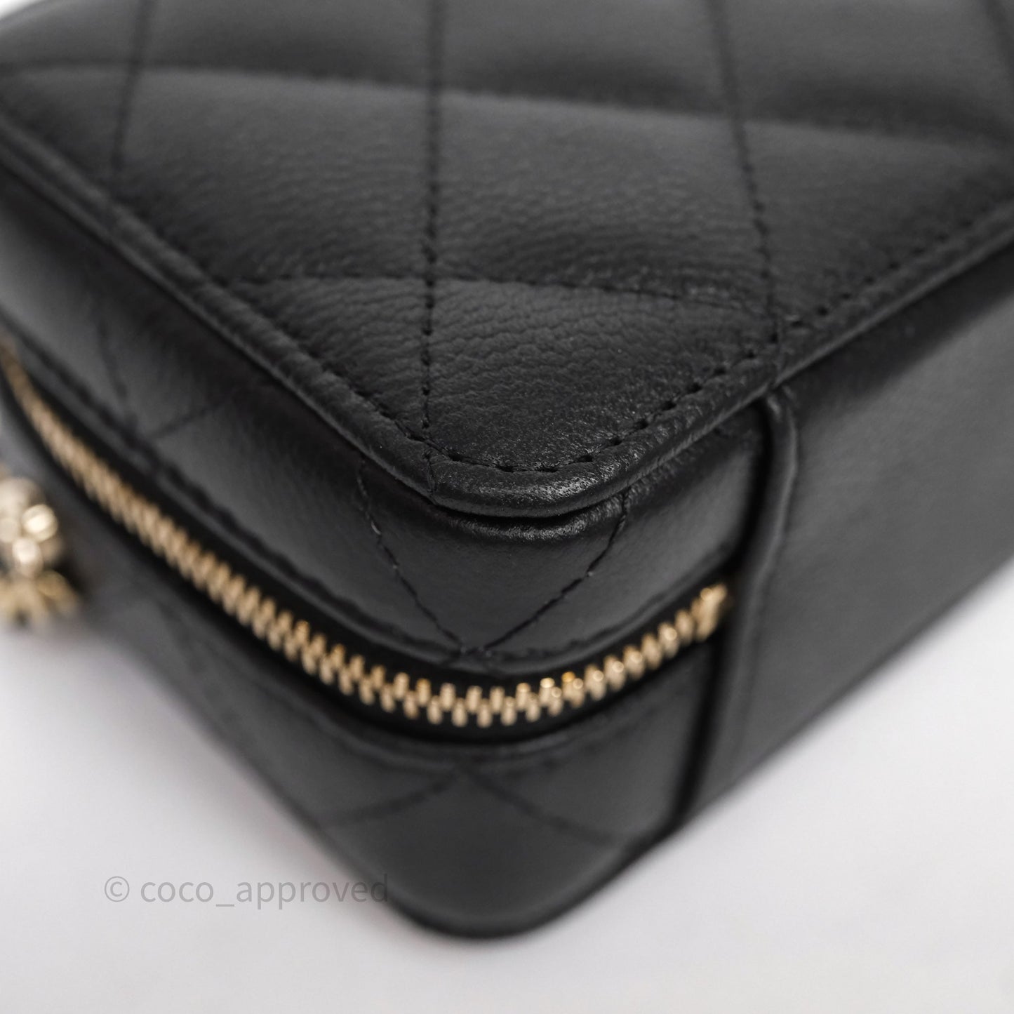 Chanel Quilted Top Handle Mini Vanity Case Black Caviar Gold Hardware