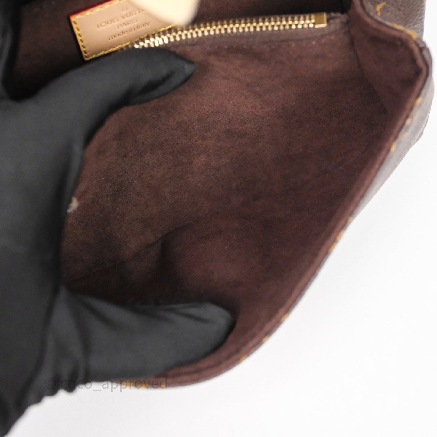 Louis Vuitton Pochette Métis East West Monogram Canvas