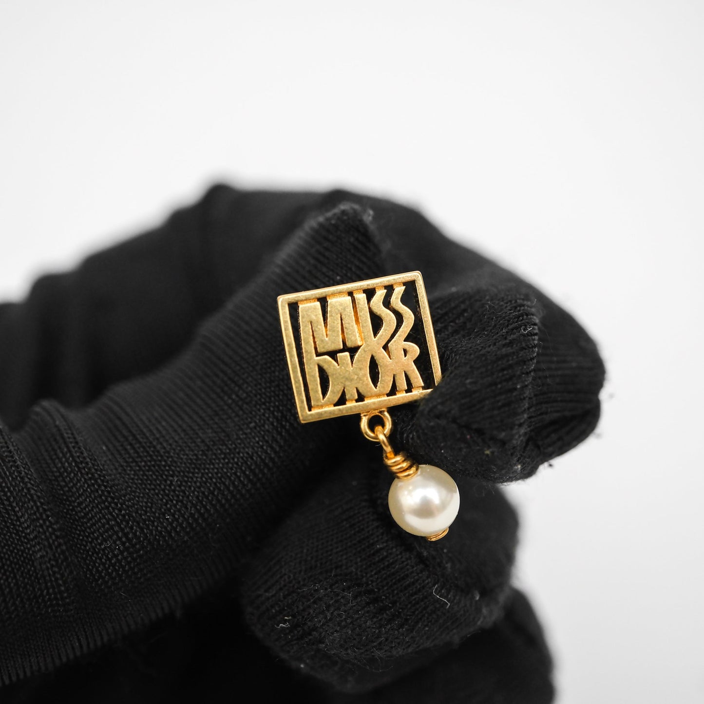 Christian Dior Miss Dior Drop Pearl Earrings Gold Tone