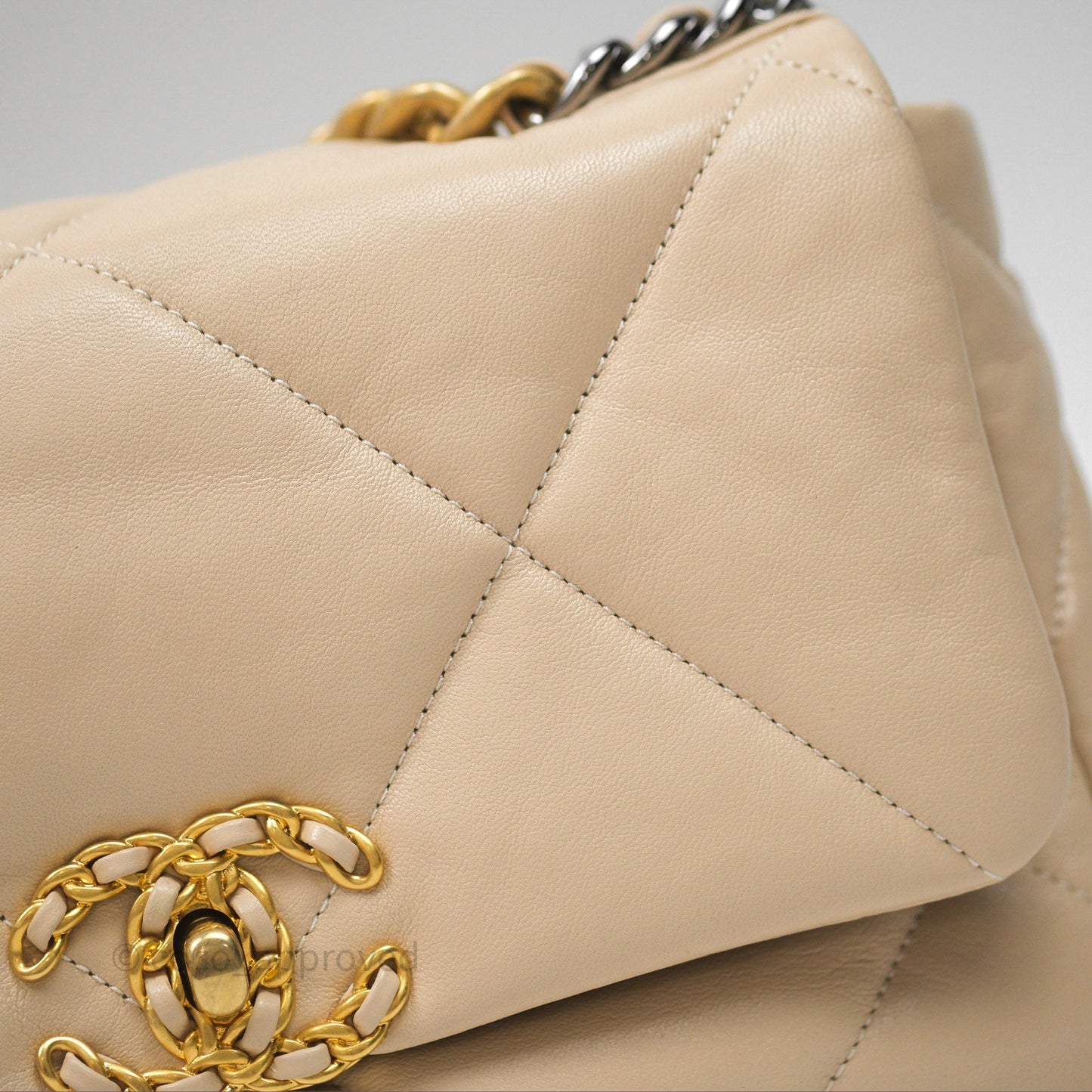 Chanel 19 Small Beige Mixed Hardware