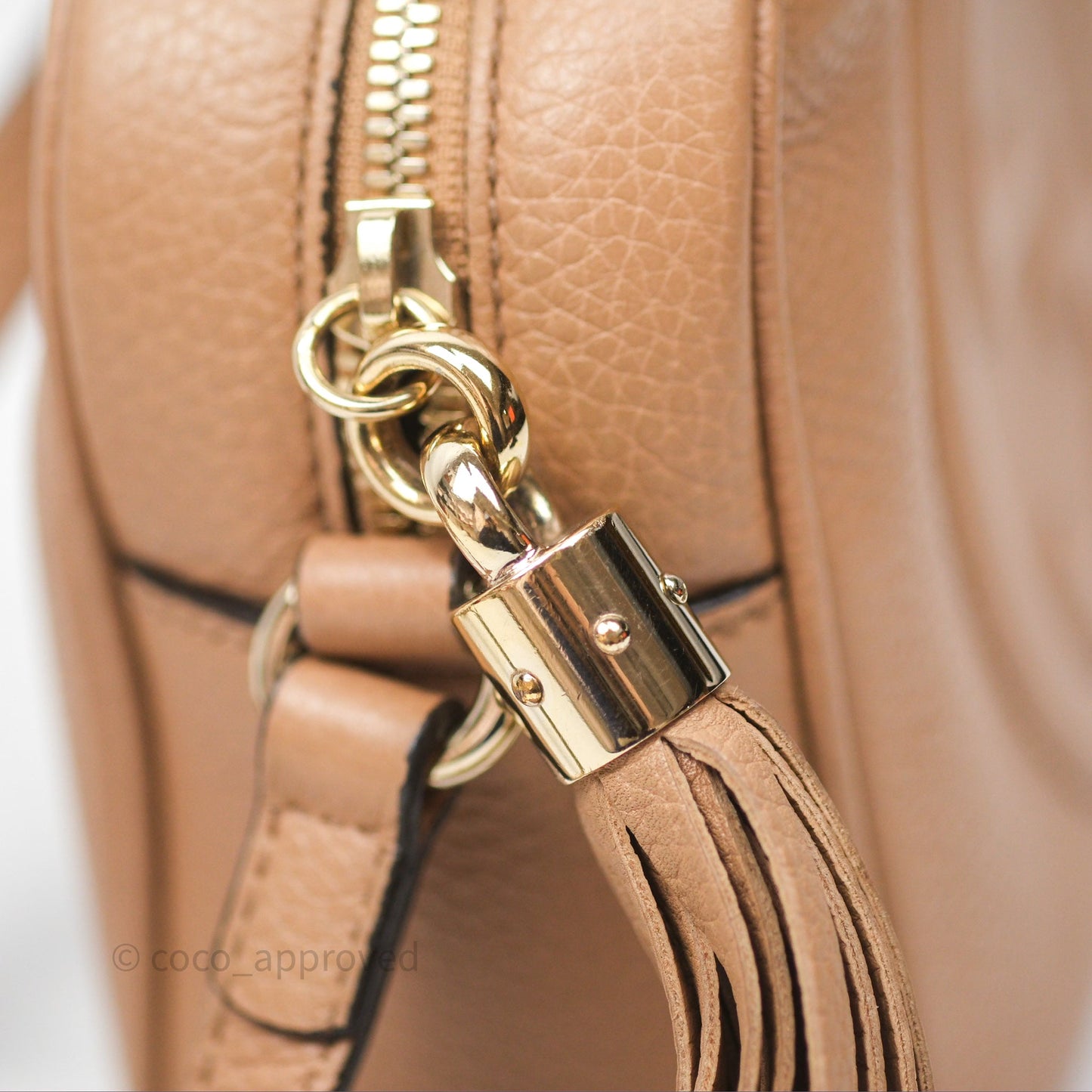 Gucci Small Soho Disco Bag Calfskin Beige