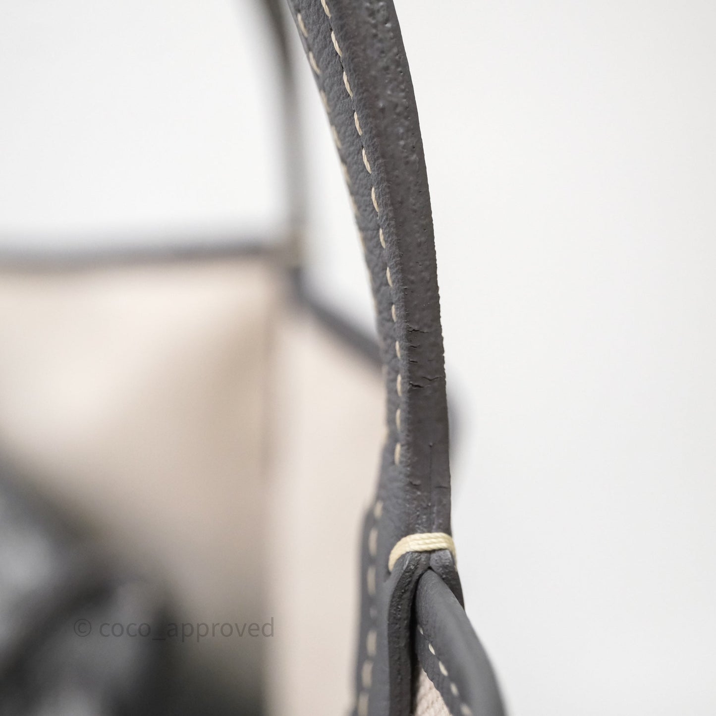 Goyard St Louis Tote PM ⁣⁣⁣⁣⁣⁣⁣⁣⁣⁣⁣⁣⁣⁣⁣⁣⁣⁣⁣⁣Grey