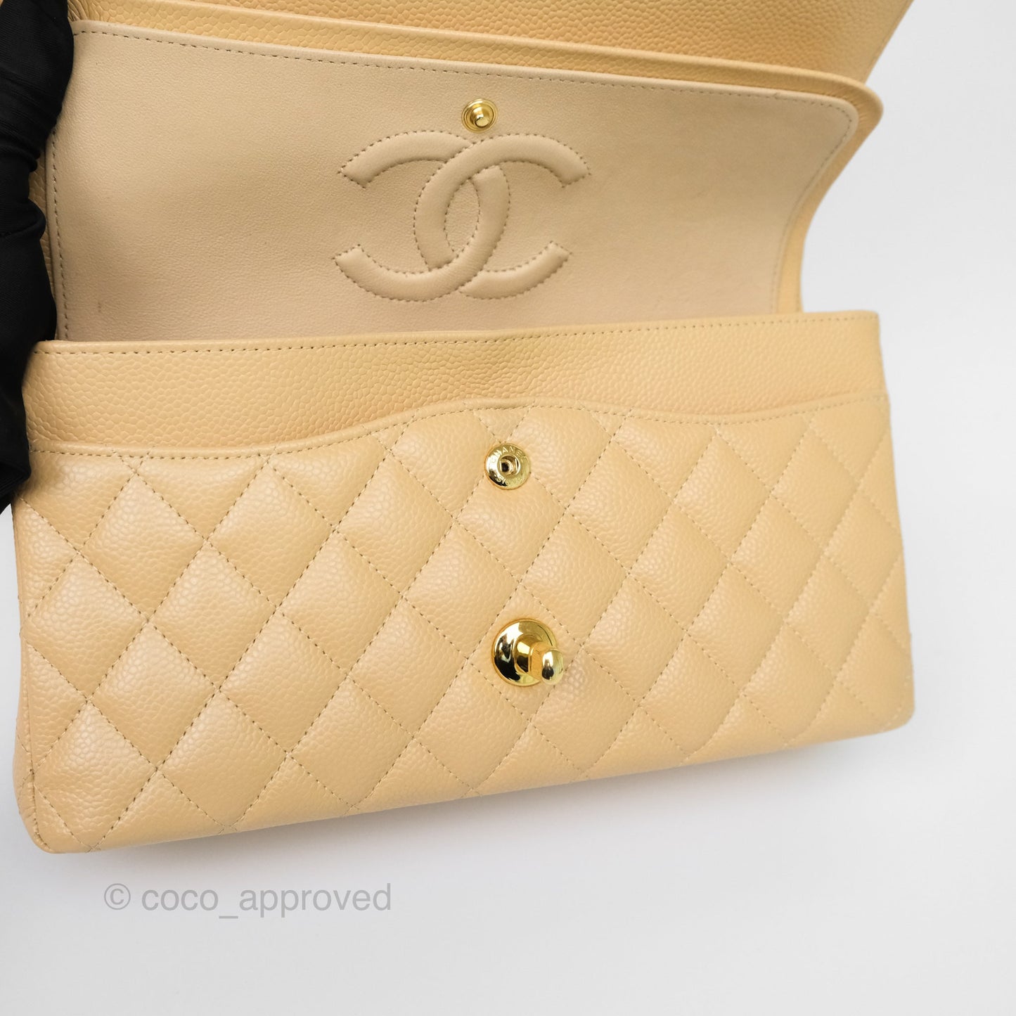 Chanel M/L Medium Classic Flap Quilted Beige Caviar Gold Hardware