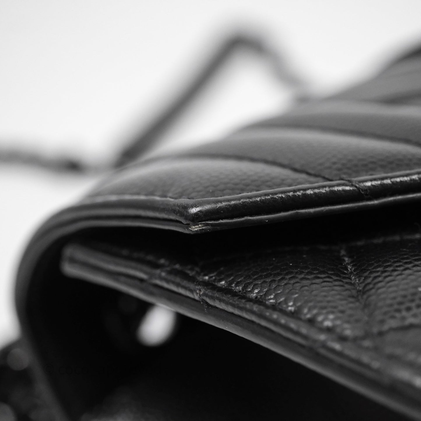 Saint Laurent Envelope Medium So Black Caviar