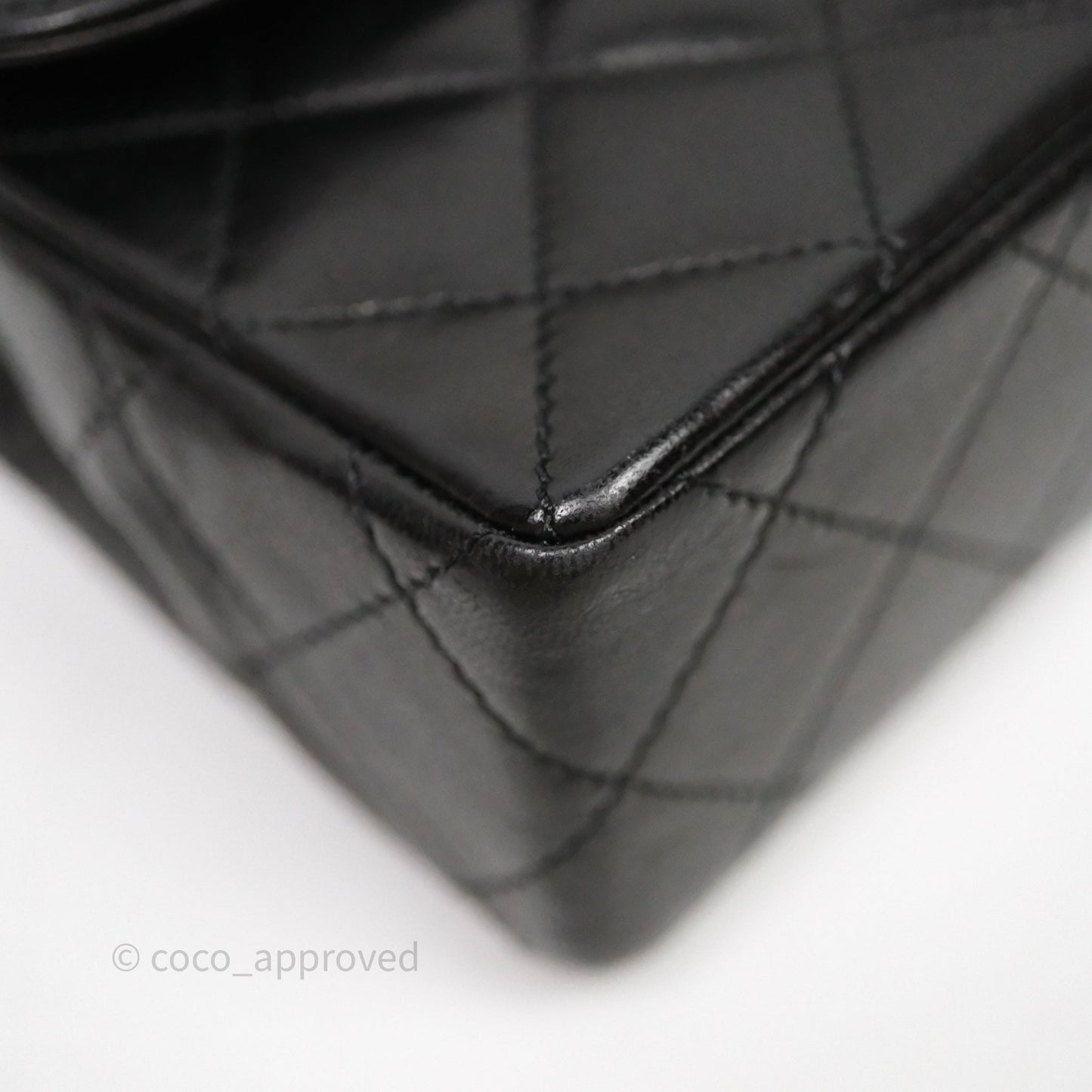 Chanel Quilted Vintage Flap Bag Lambskin Black 24K Gold Hardware