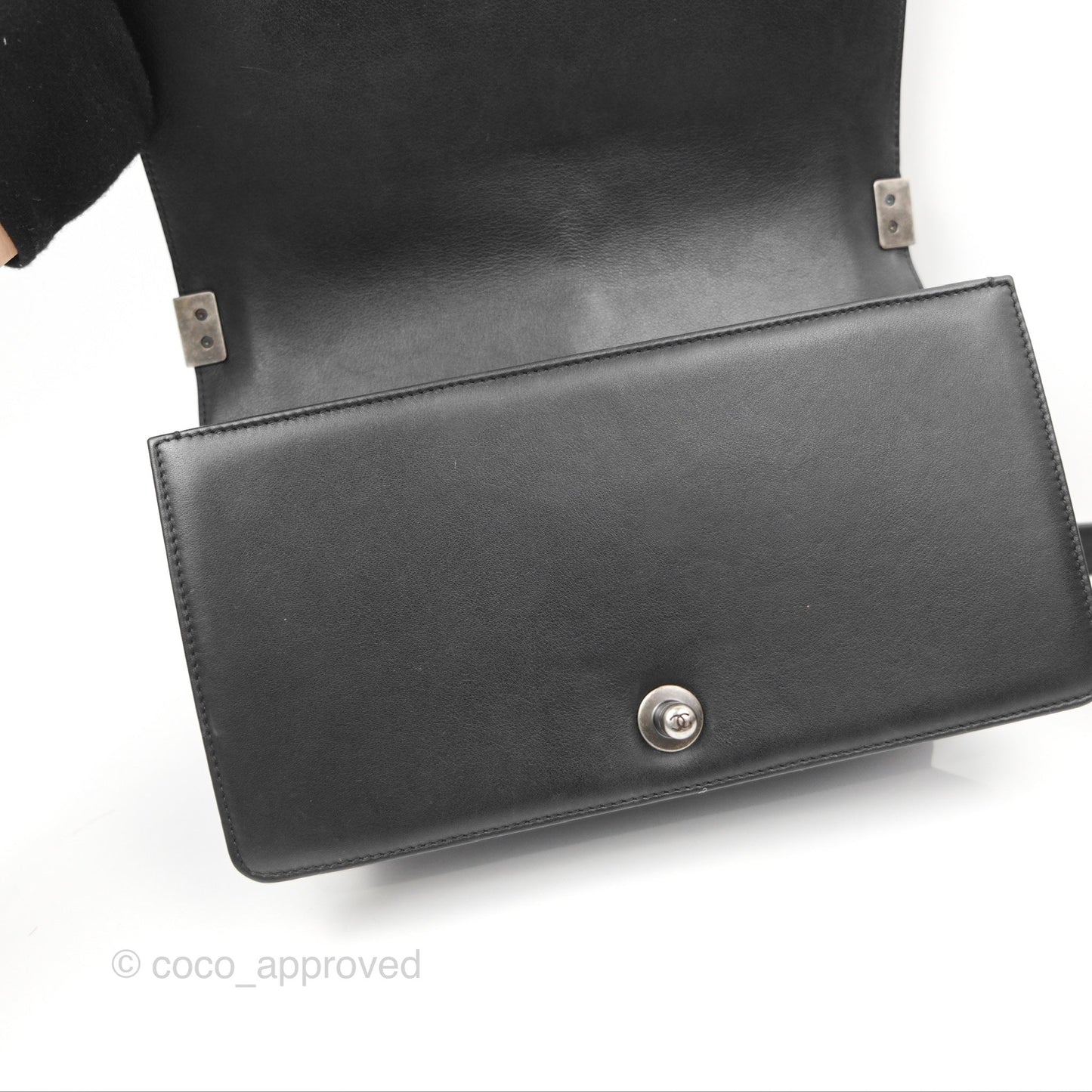 Chanel Quilted Medium Boy Black Calfskin Ruthenium Hardware
