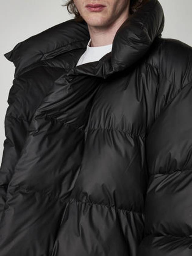 Luxury Balenciaga Back Logo Wrap Padding Black