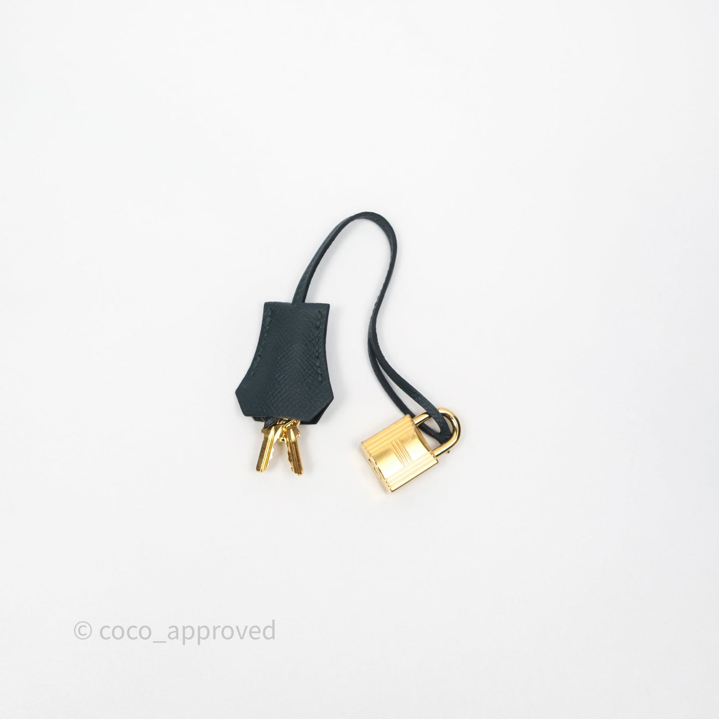 Hermès Kelly 28 Sellier Vert Cypres 6O Epsom Gold Hardware
