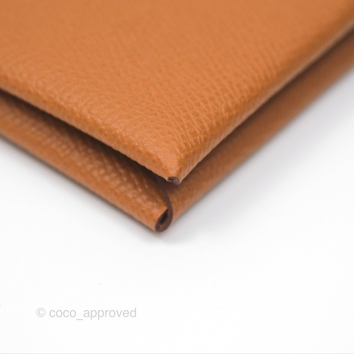 Hermès Calvi Card Holder Gold Epsom