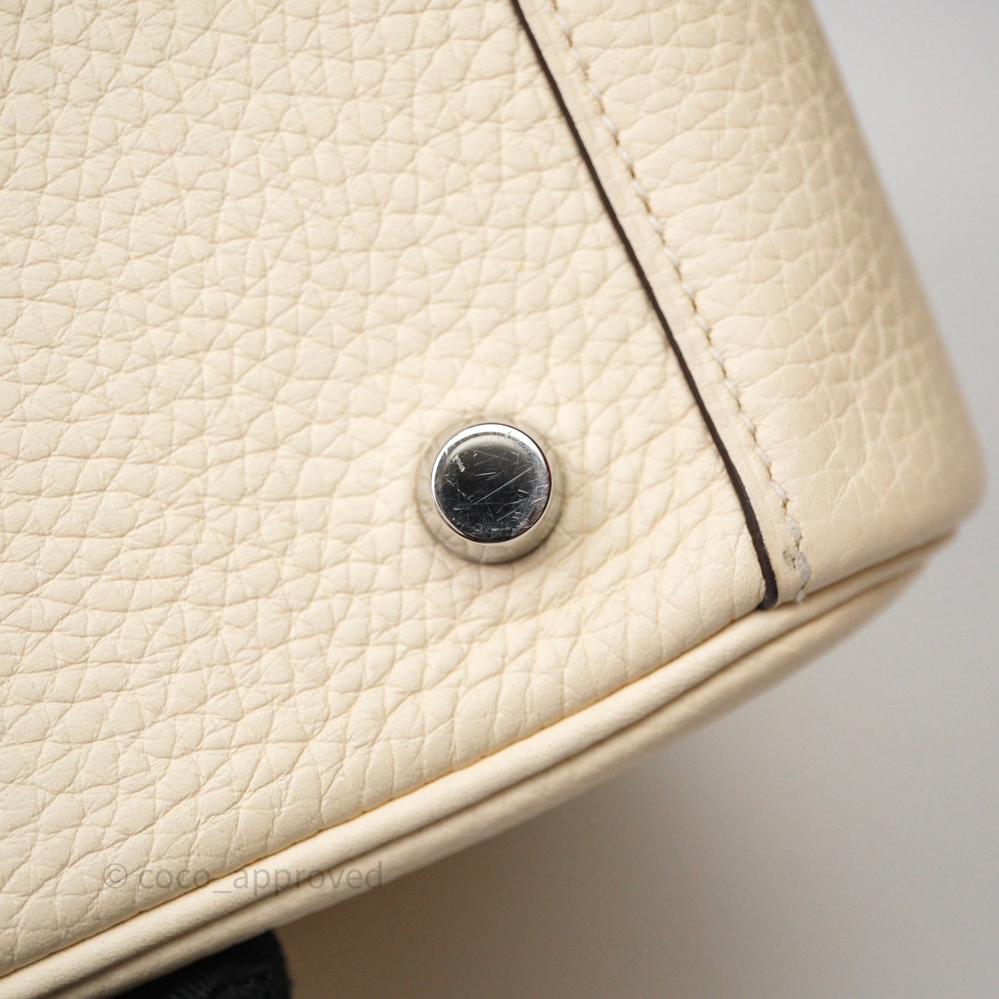 Hermès Lindy 26 Nata I2 Taurillon Clemence Palladium Hardware