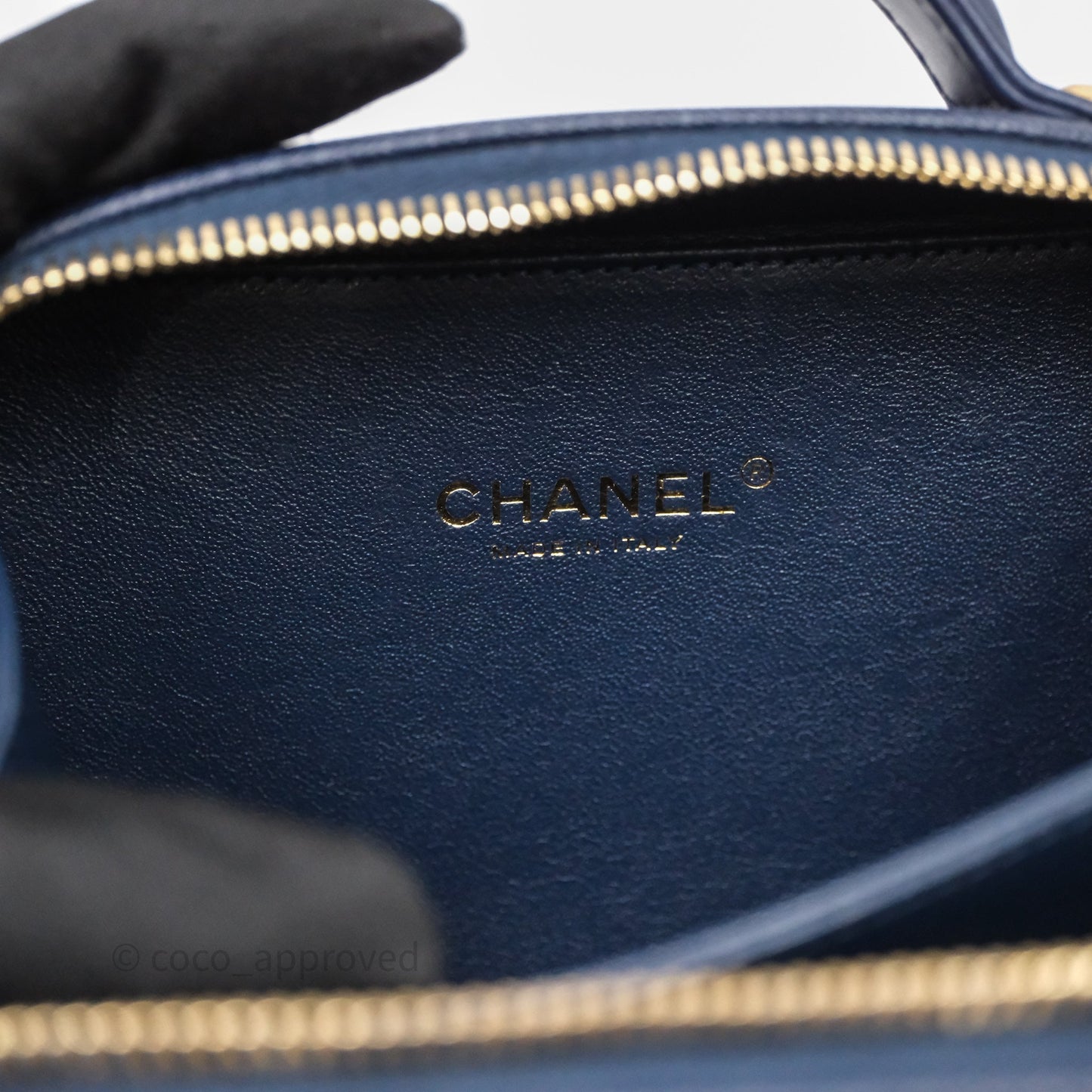 Chanel Quilted Small CC Filigree Vanity Case Navy Caviar Gold Hardware